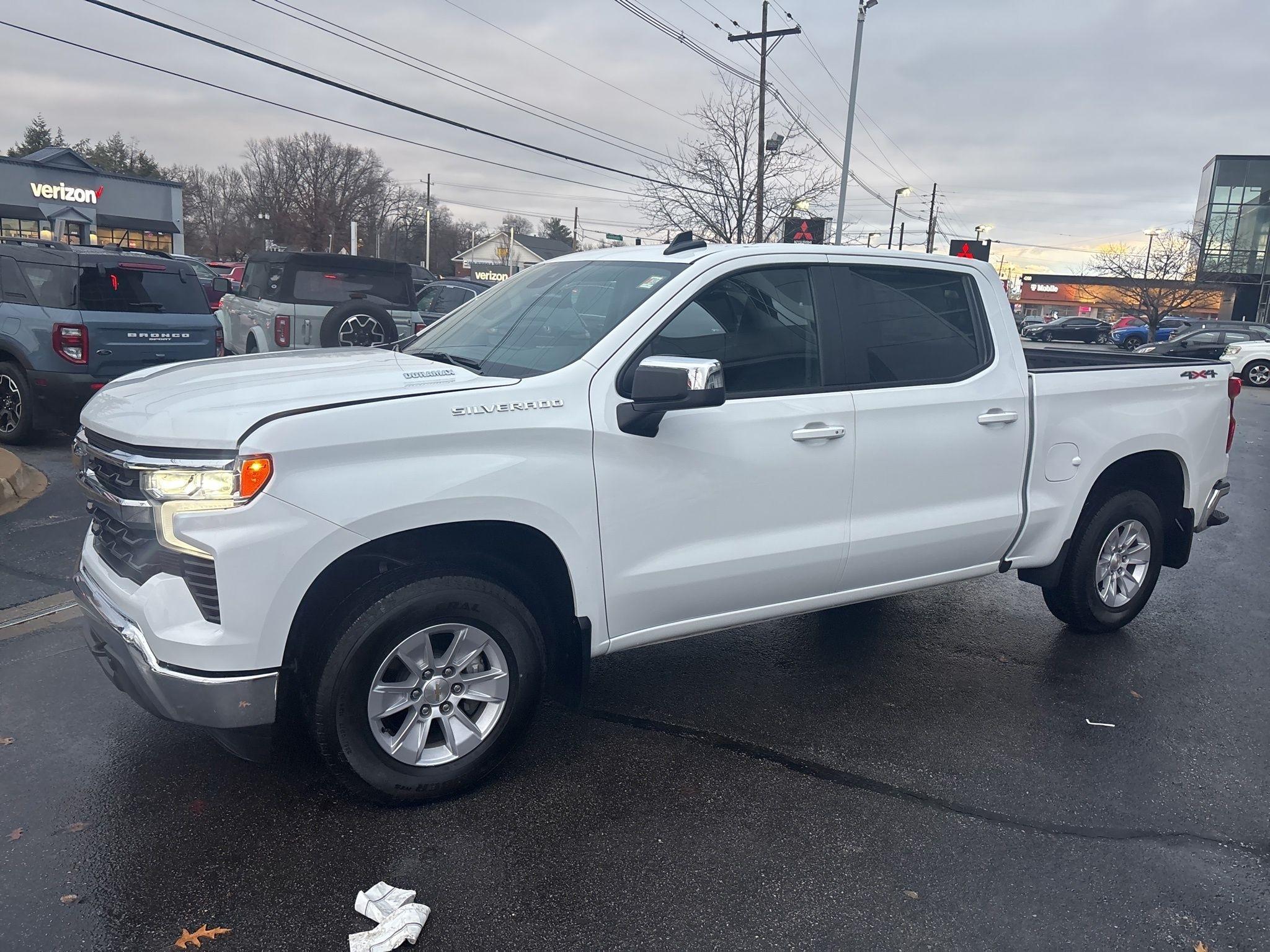 Chevrolet Silverado 1500  2025