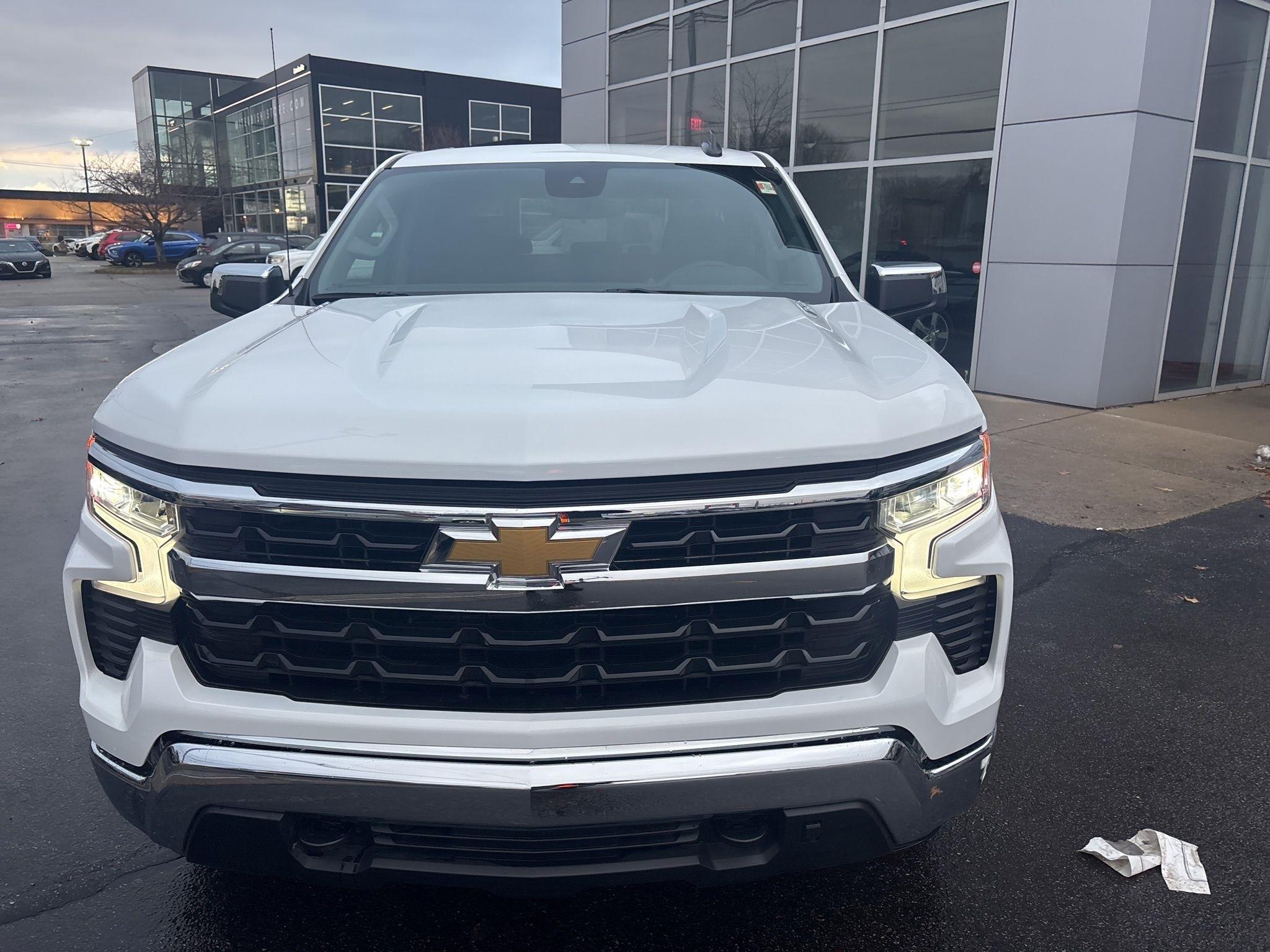 Chevrolet Silverado 1500  2025