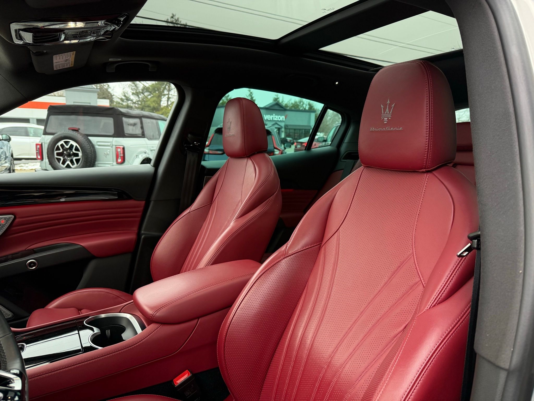 Maserati Grecale  2023