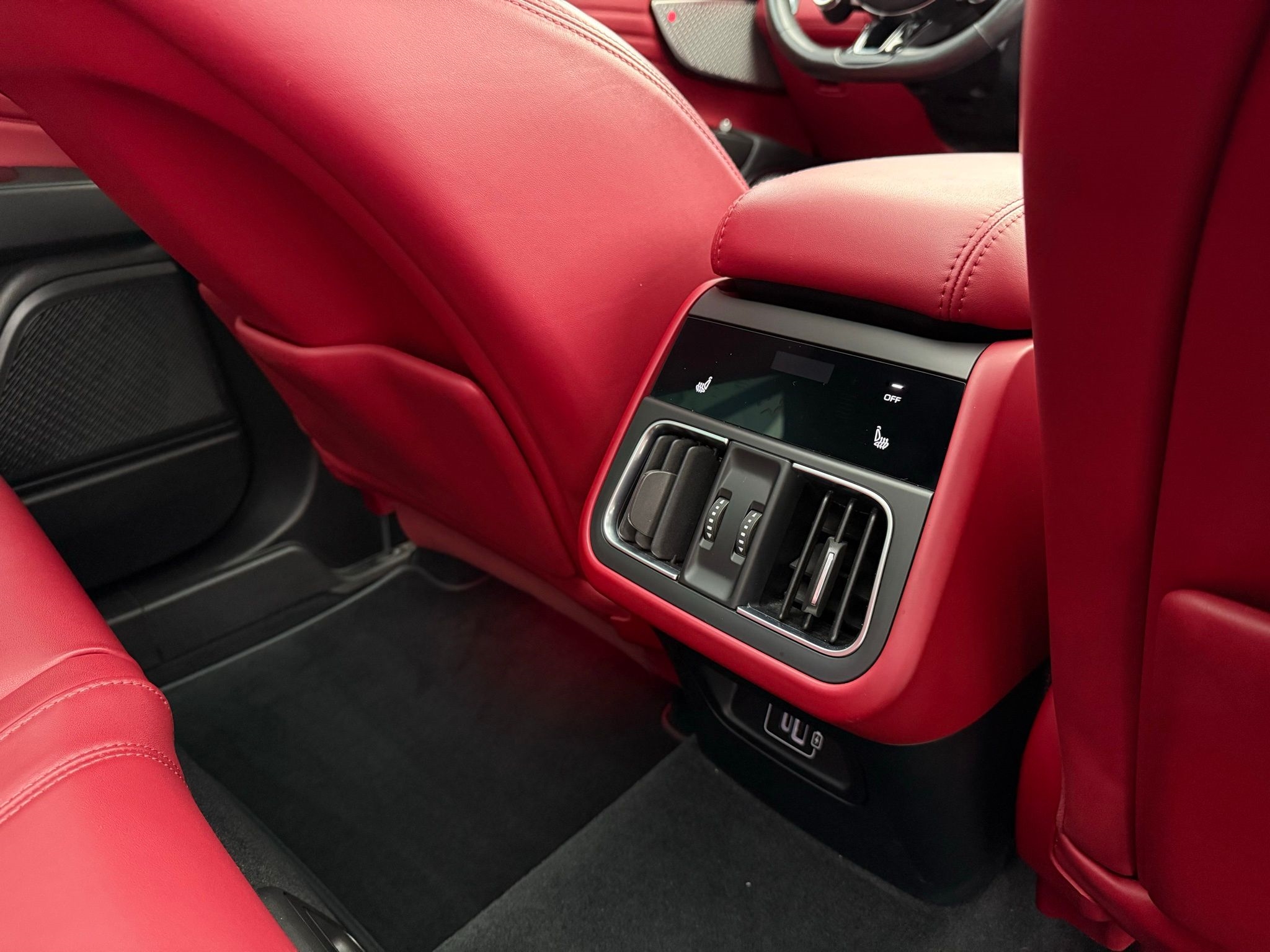 Maserati Grecale  2023