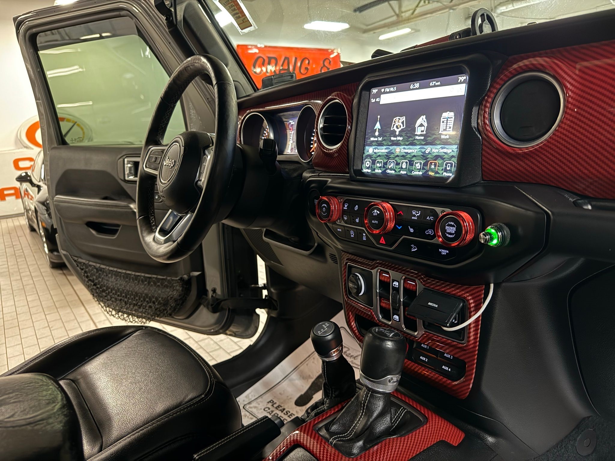 Jeep Wrangler  2018