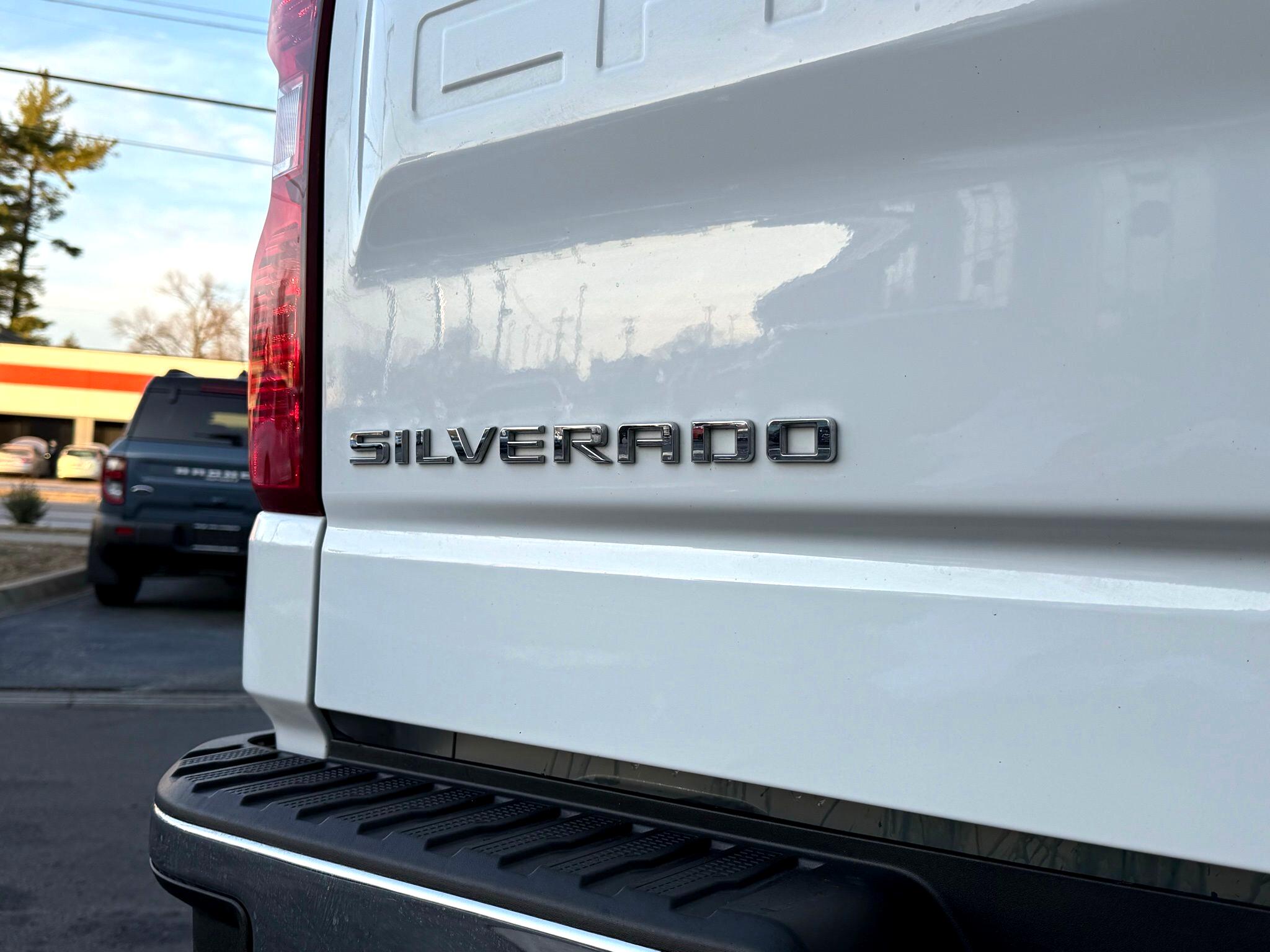 Chevrolet Silverado 1500  2023
