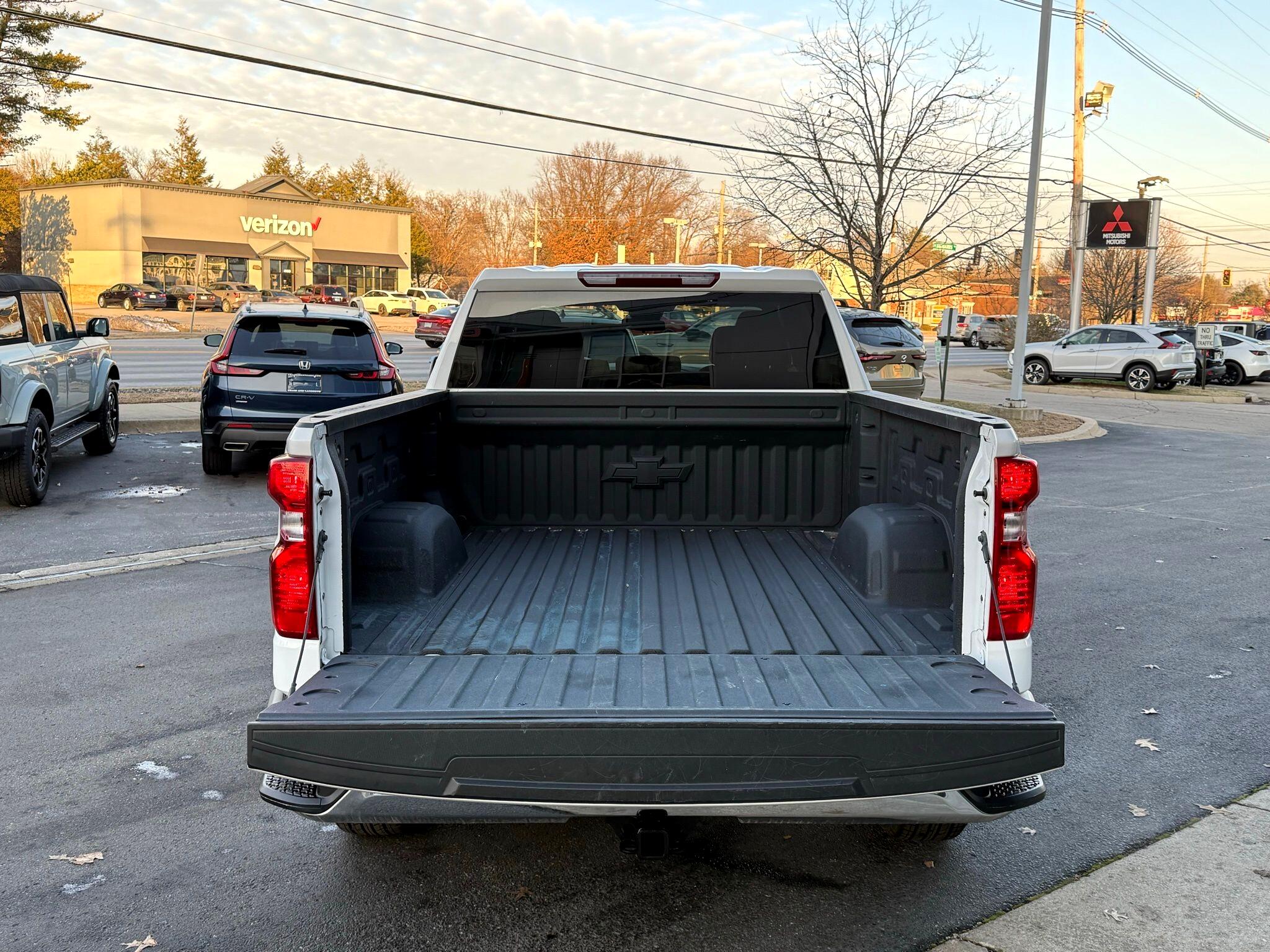 Chevrolet Silverado 1500  2023