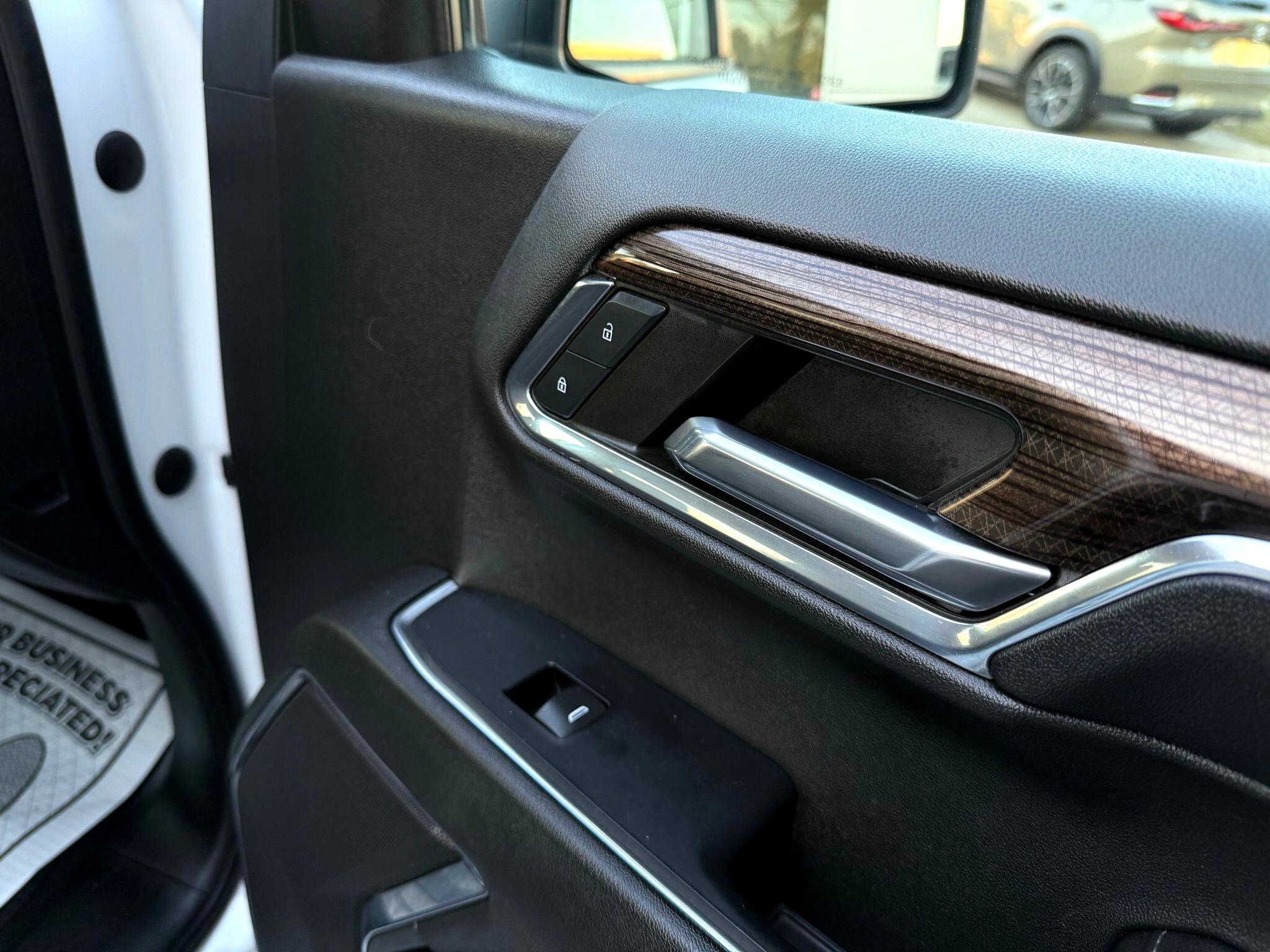 Chevrolet Silverado 1500  2023