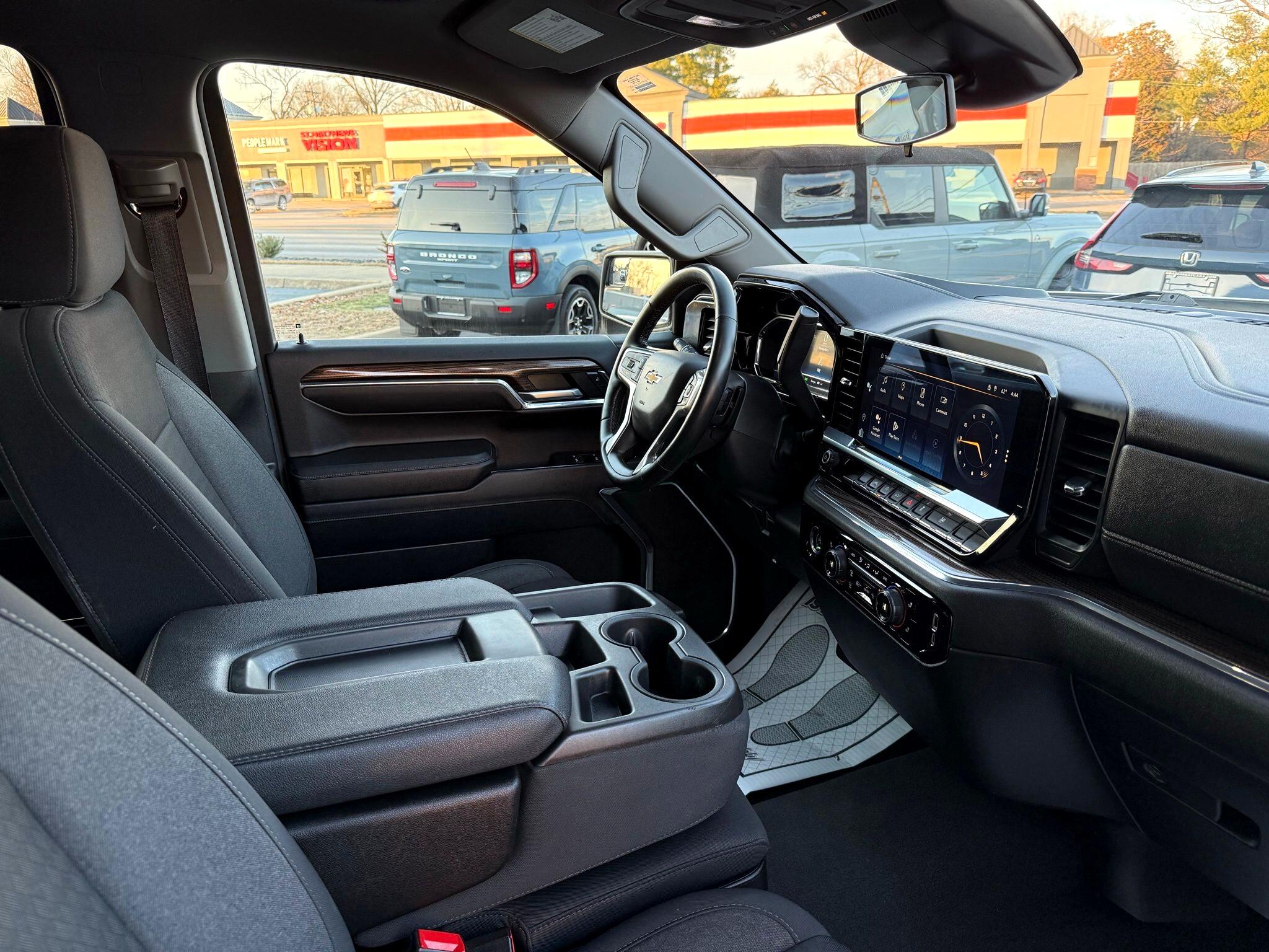 Chevrolet Silverado 1500  2023