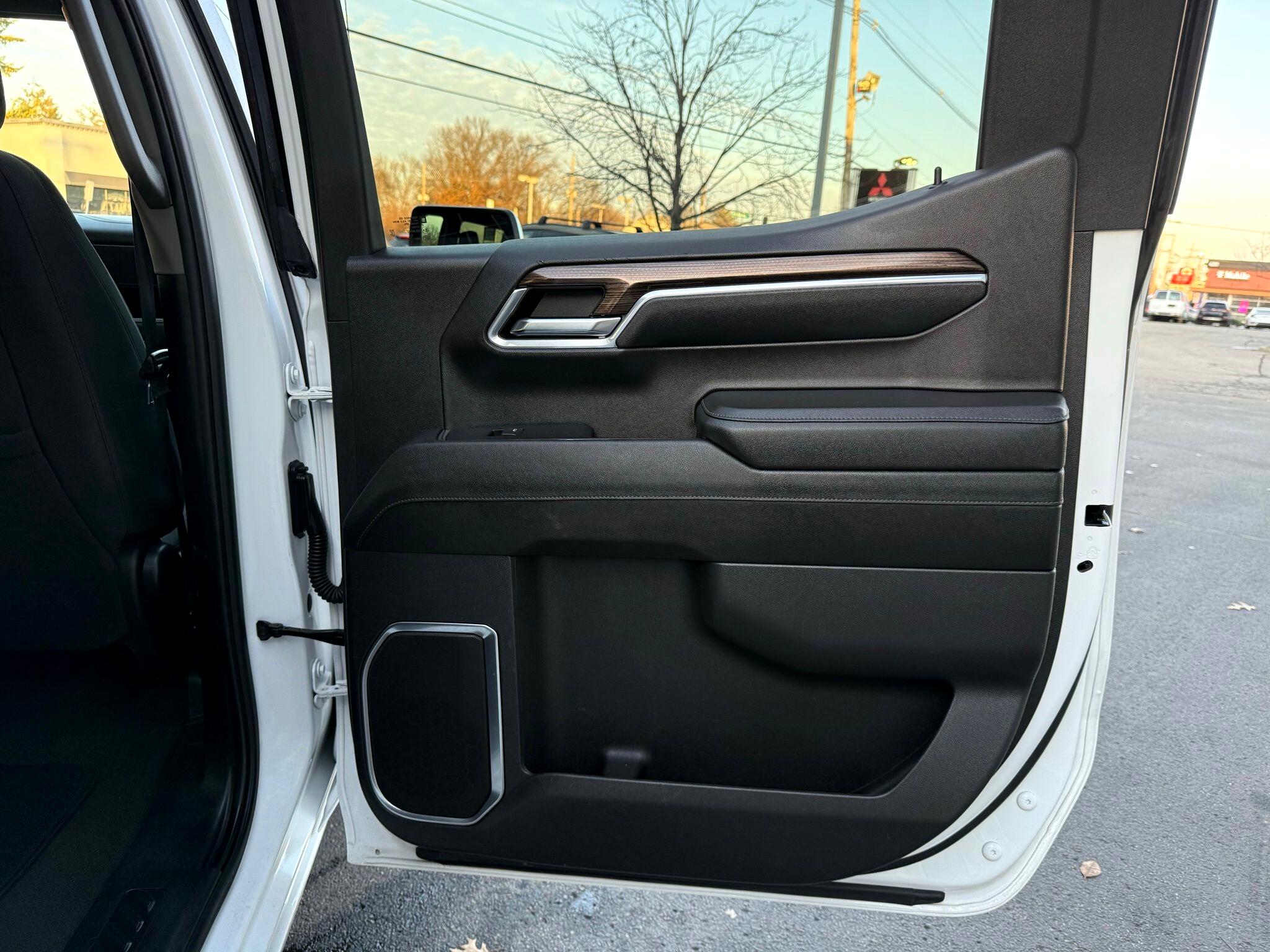 Chevrolet Silverado 1500  2023