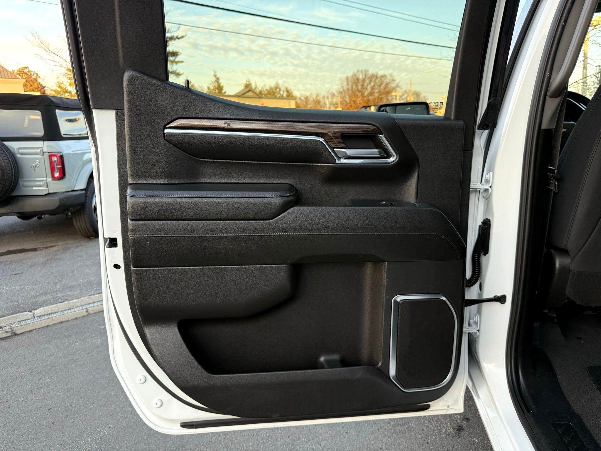 Chevrolet Silverado 1500  2023