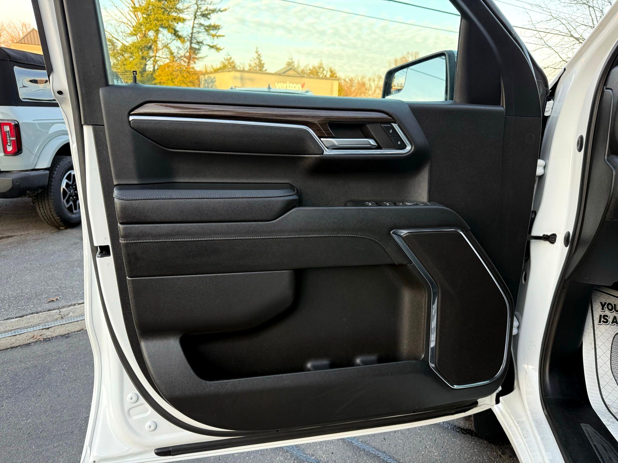 Chevrolet Silverado 1500  2023