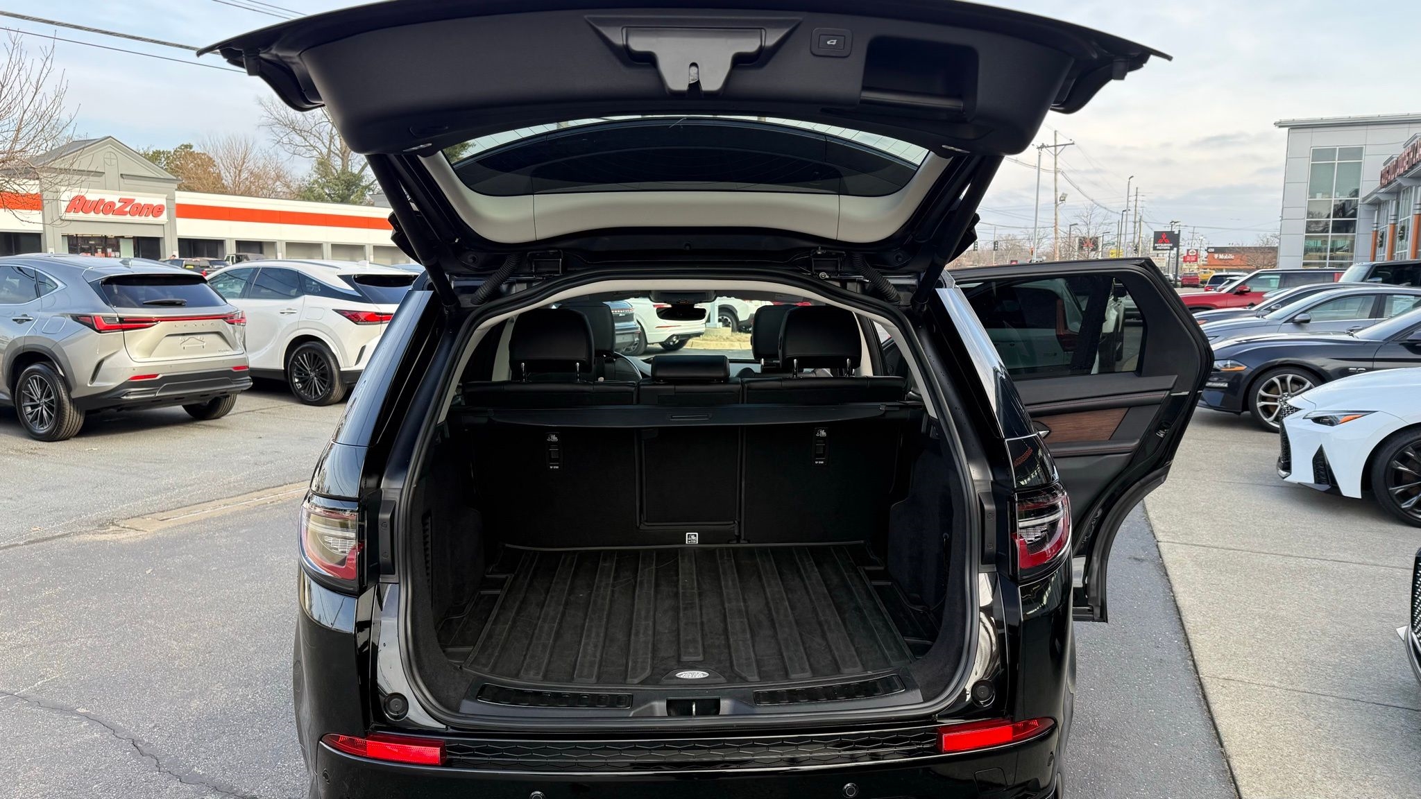 Land Rover Discovery Sport  2023