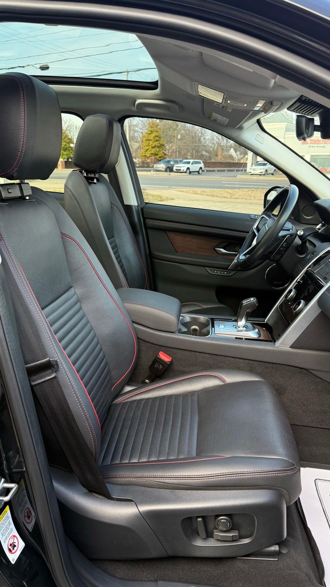 Land Rover Discovery Sport  2023