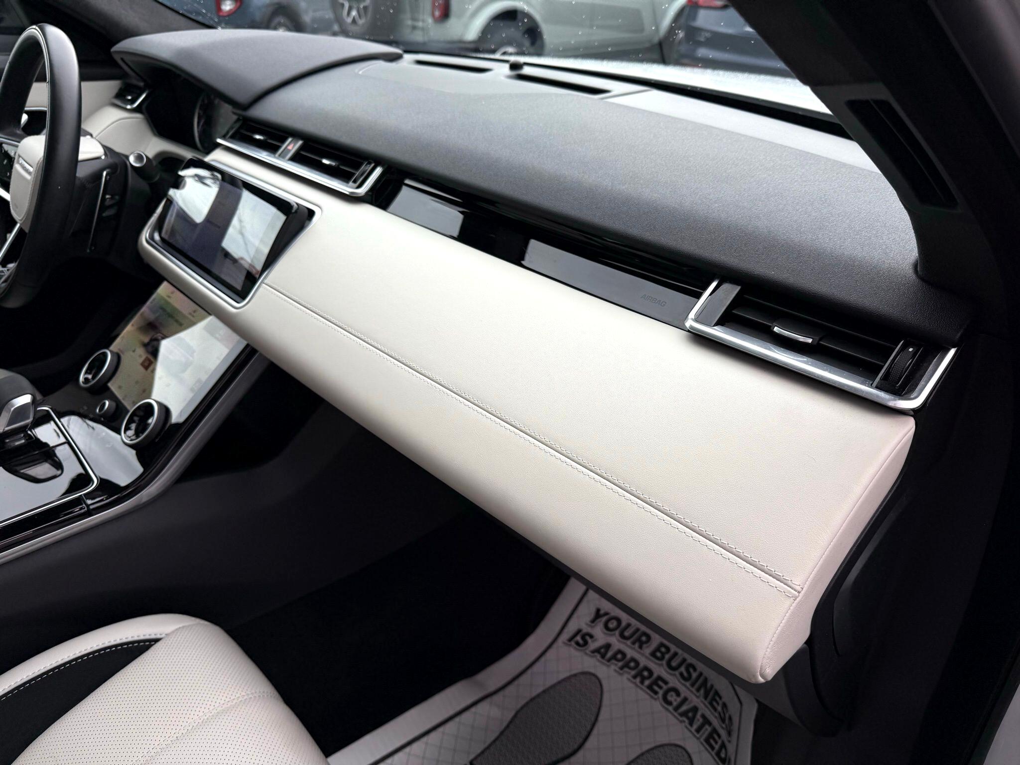 Land Rover Range Rover Velar  2023