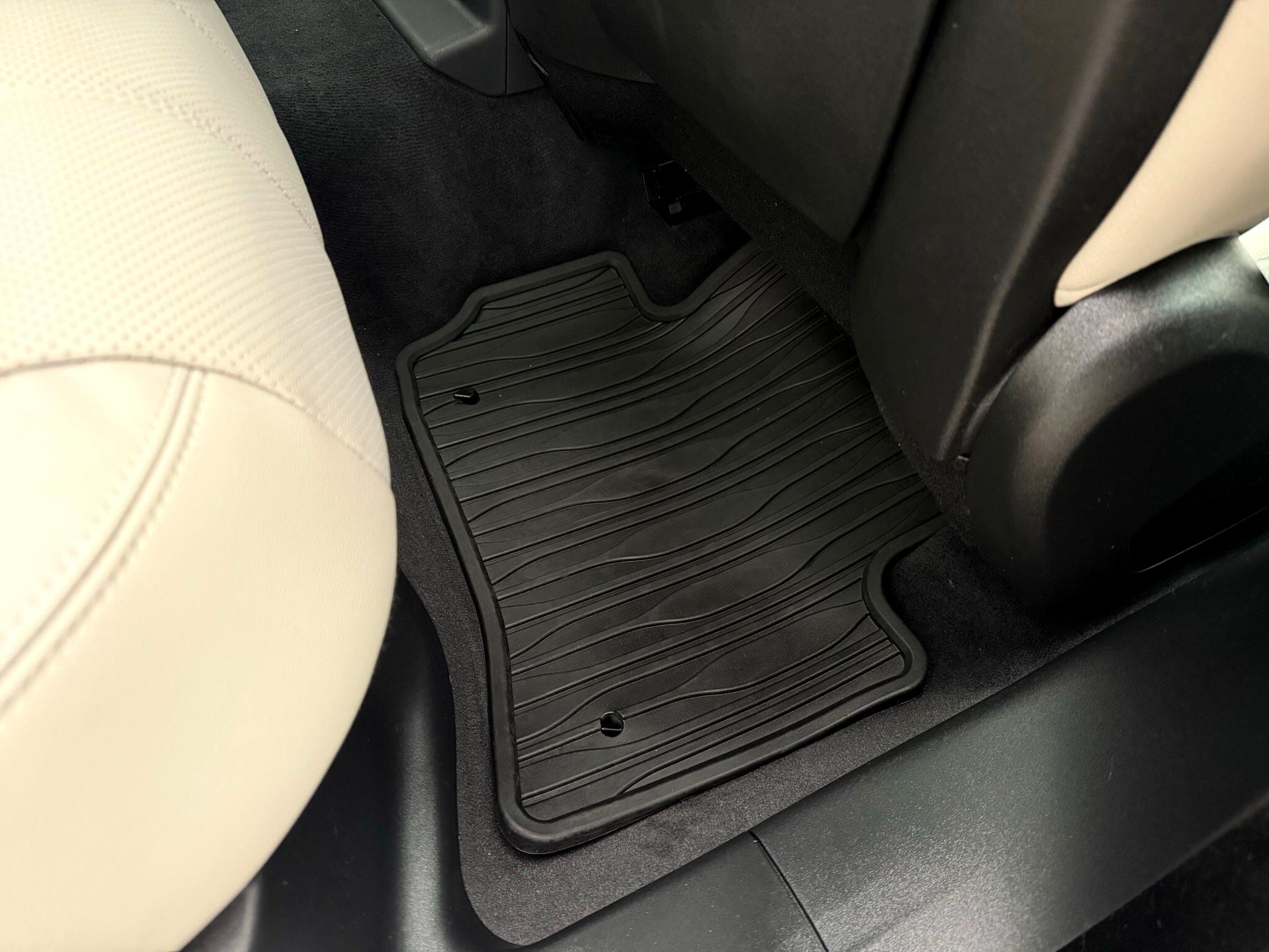 Land Rover Range Rover Velar  2023