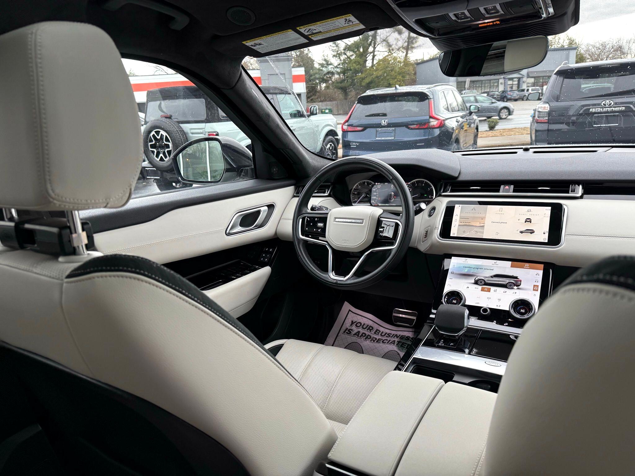 Land Rover Range Rover Velar  2023