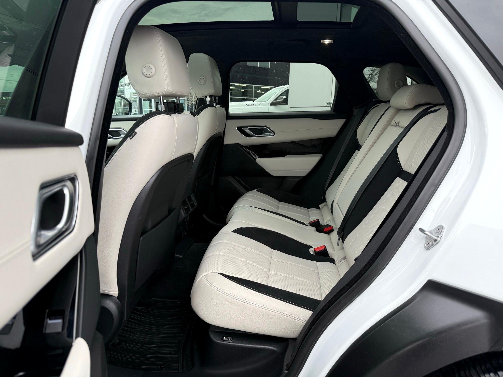 Land Rover Range Rover Velar  2023