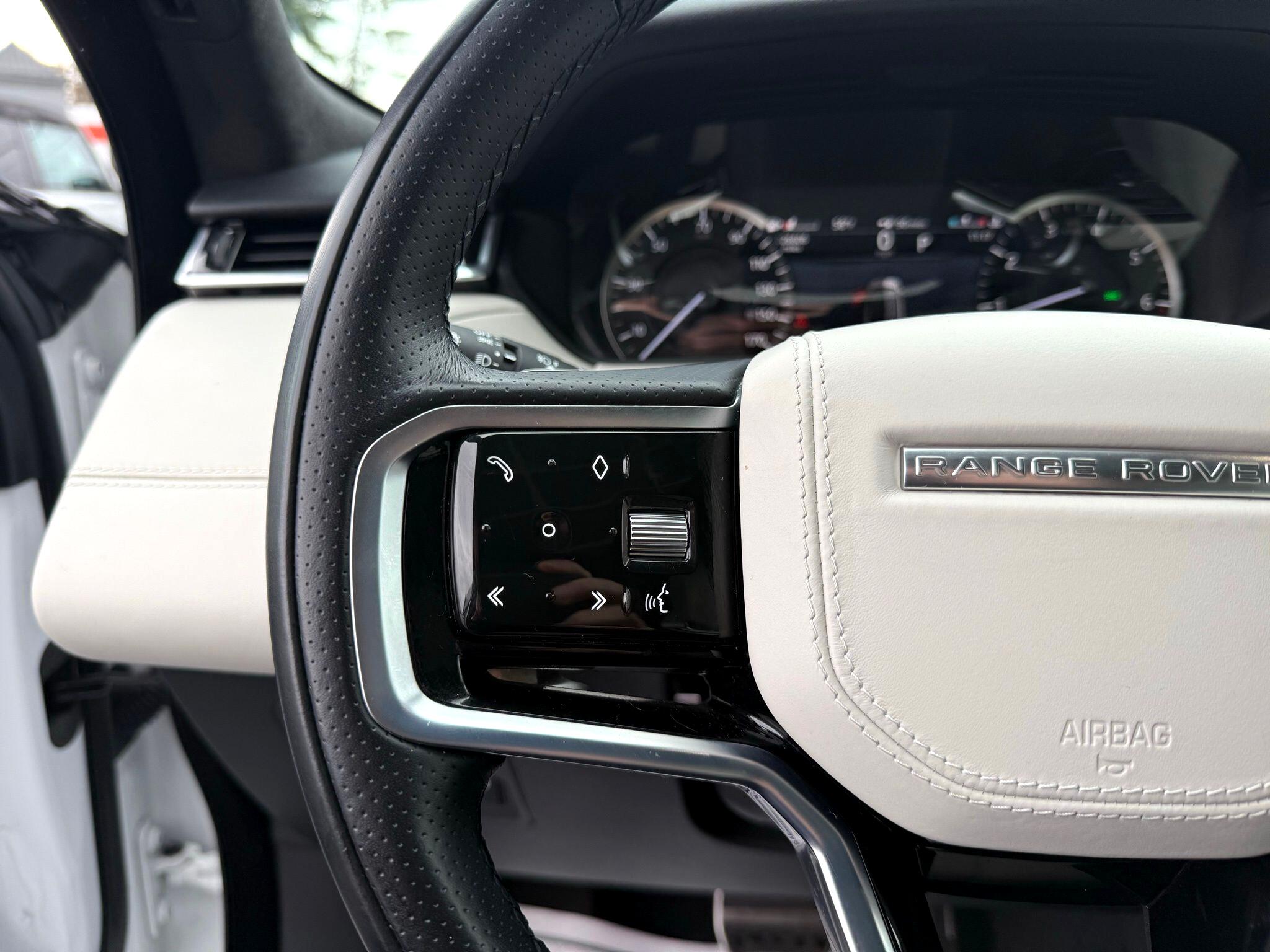 Land Rover Range Rover Velar  2023