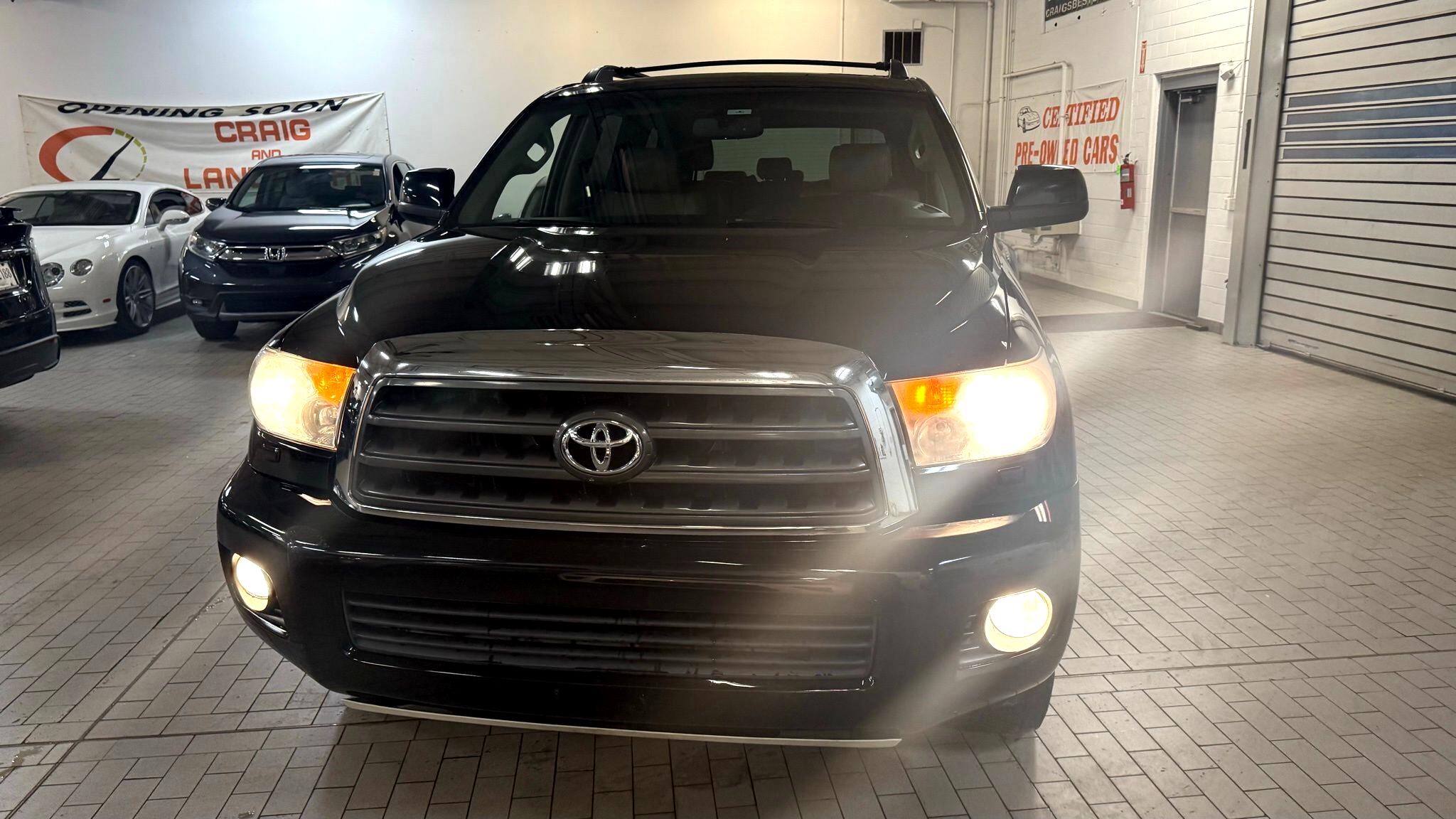 Toyota Sequoia  2008