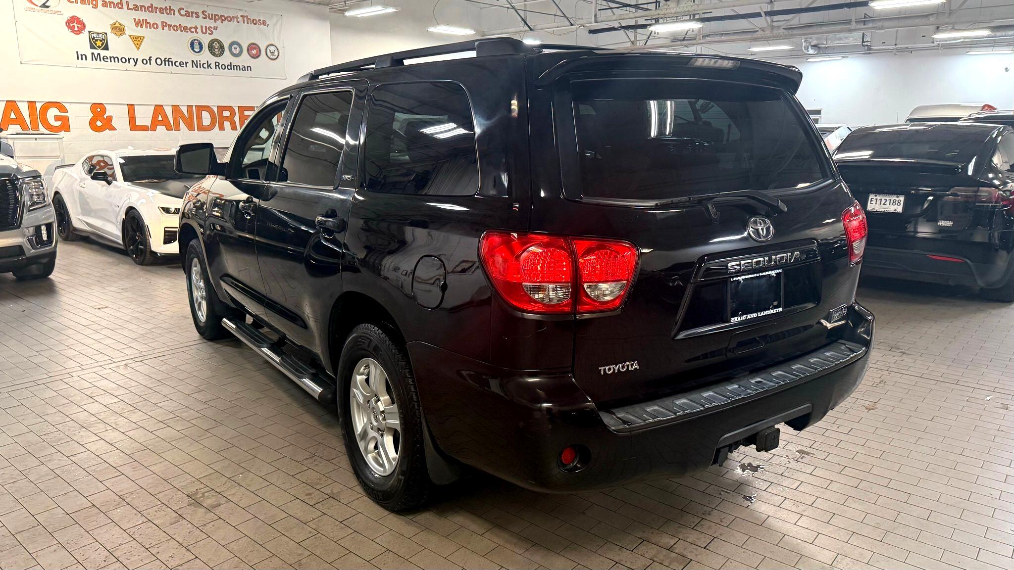 Toyota Sequoia  2008