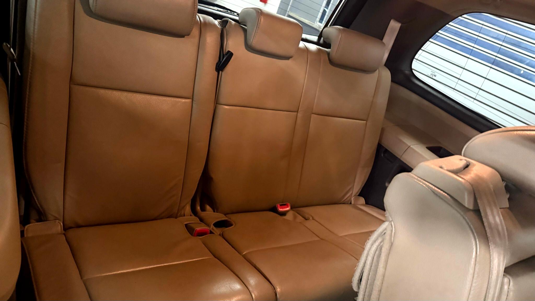 Toyota Sequoia  2008