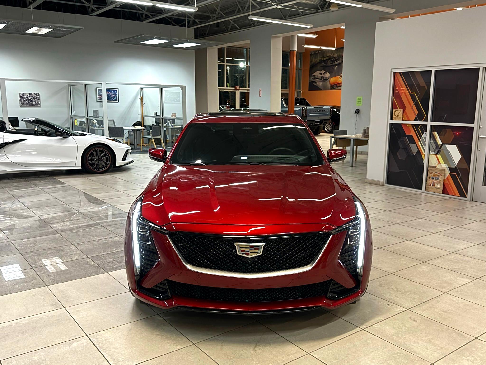 Cadillac CT5  2025