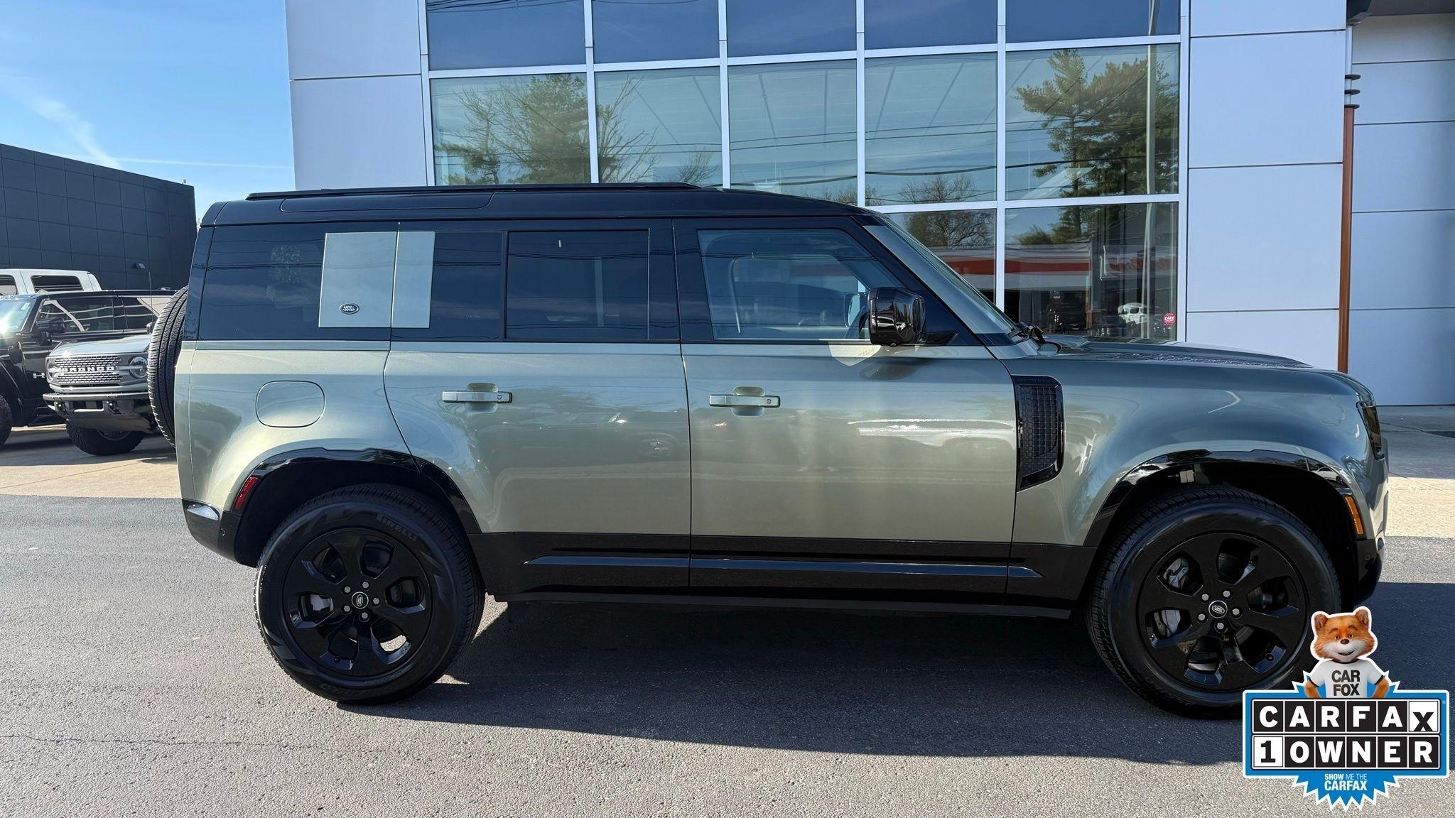 2023 Land Rover Defender X-Dynamic SE