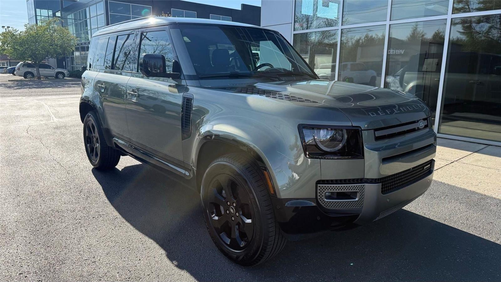 2023 Land Rover Defender X-Dynamic SE - Photo 9