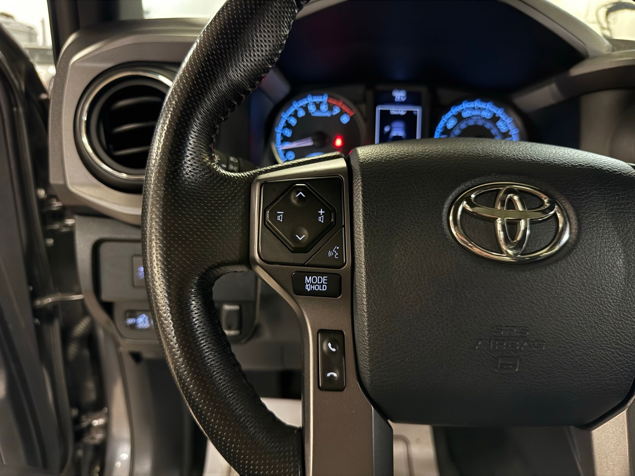 Toyota Tacoma  2020