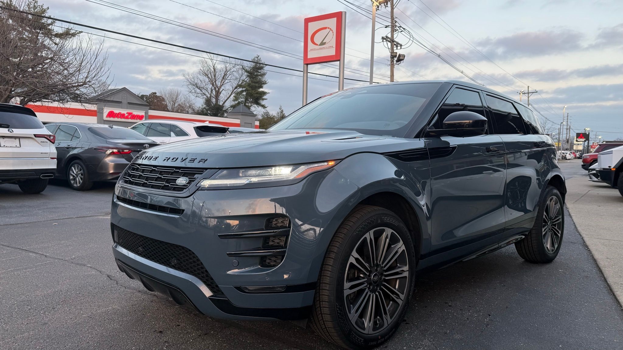 Land Rover Range Rover Evoque  2024