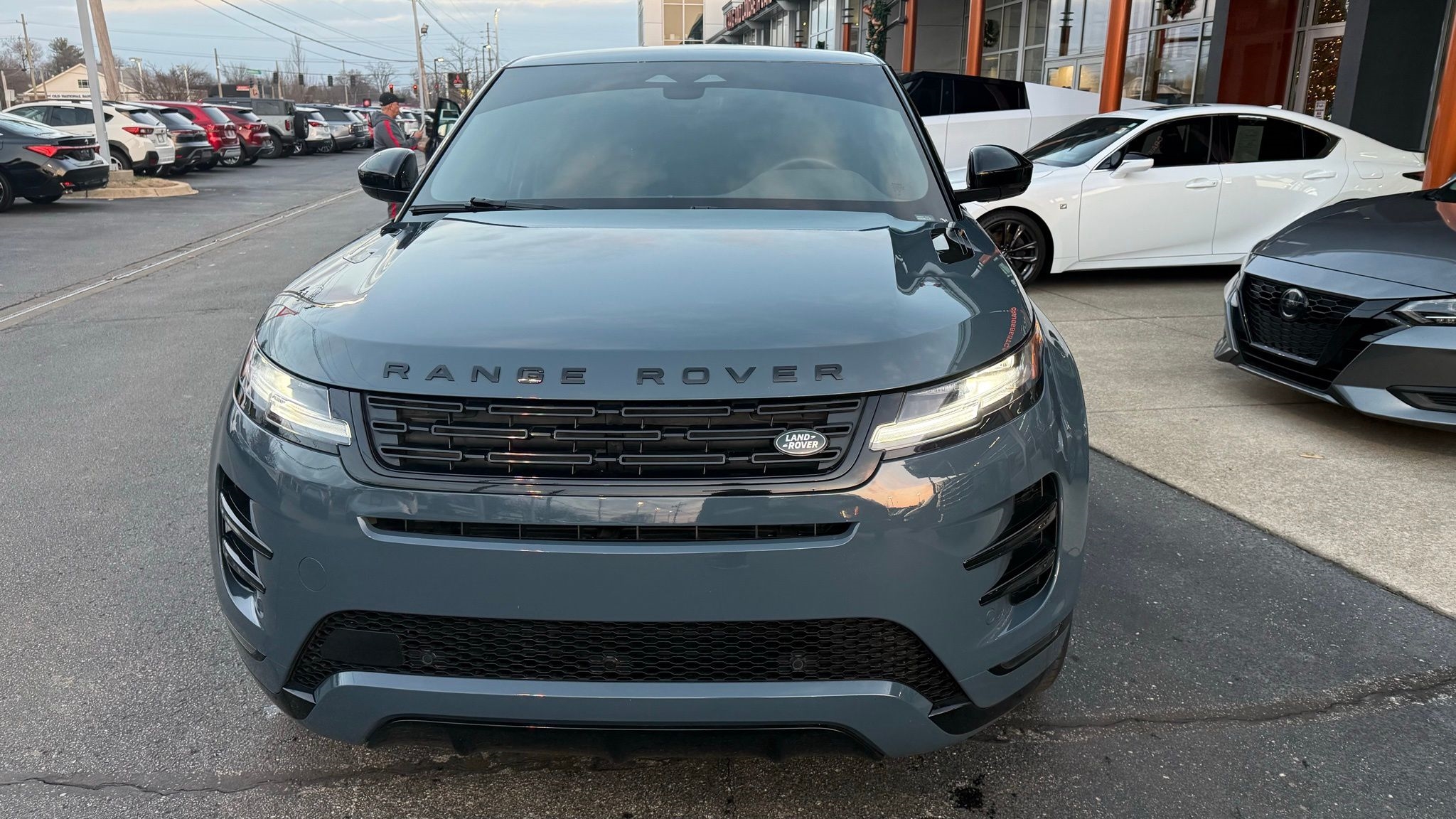 Land Rover Range Rover Evoque  2024