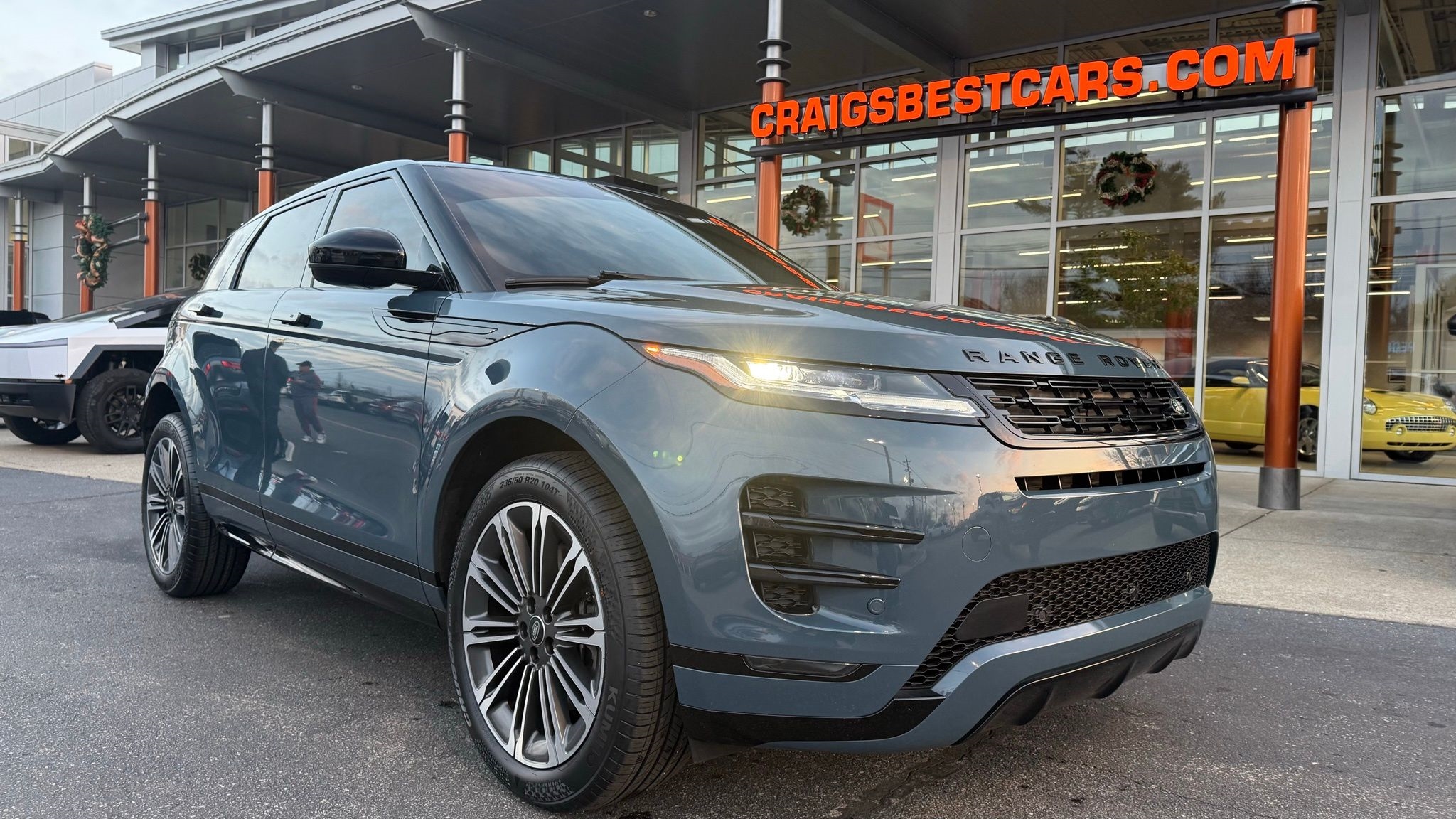 Land Rover Range Rover Evoque  2024