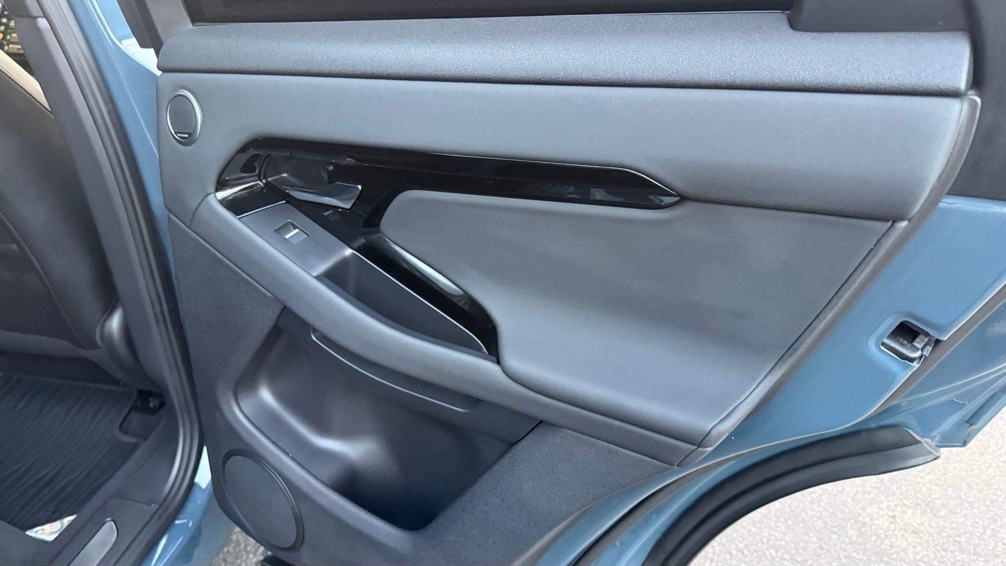 Land Rover Range Rover Evoque  2024