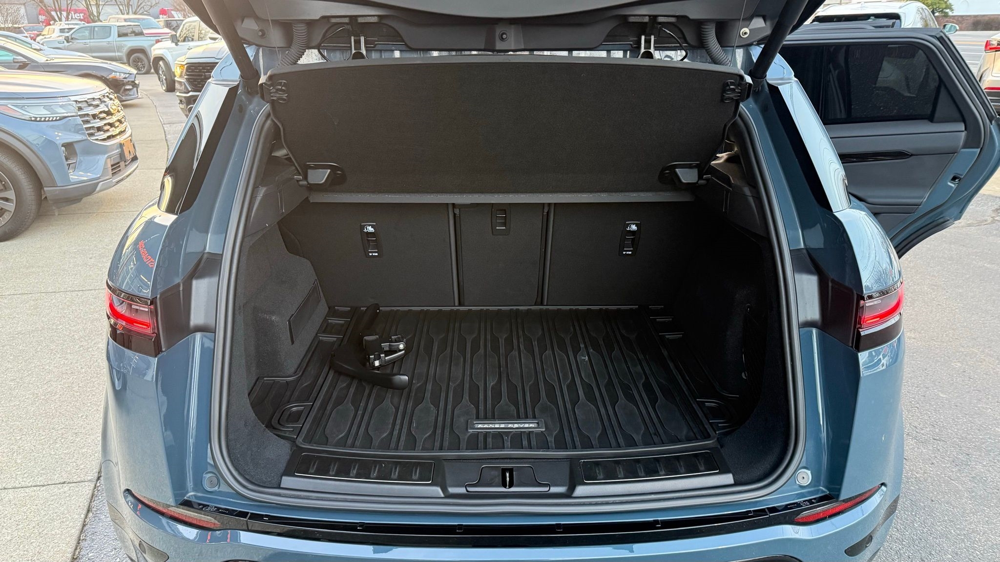 Land Rover Range Rover Evoque  2024