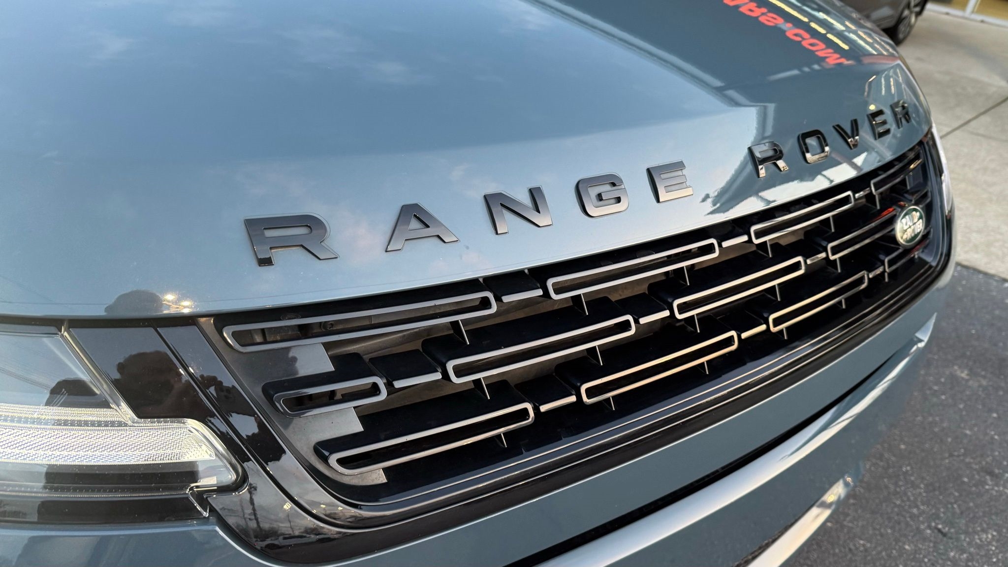 Land Rover Range Rover Evoque  2024