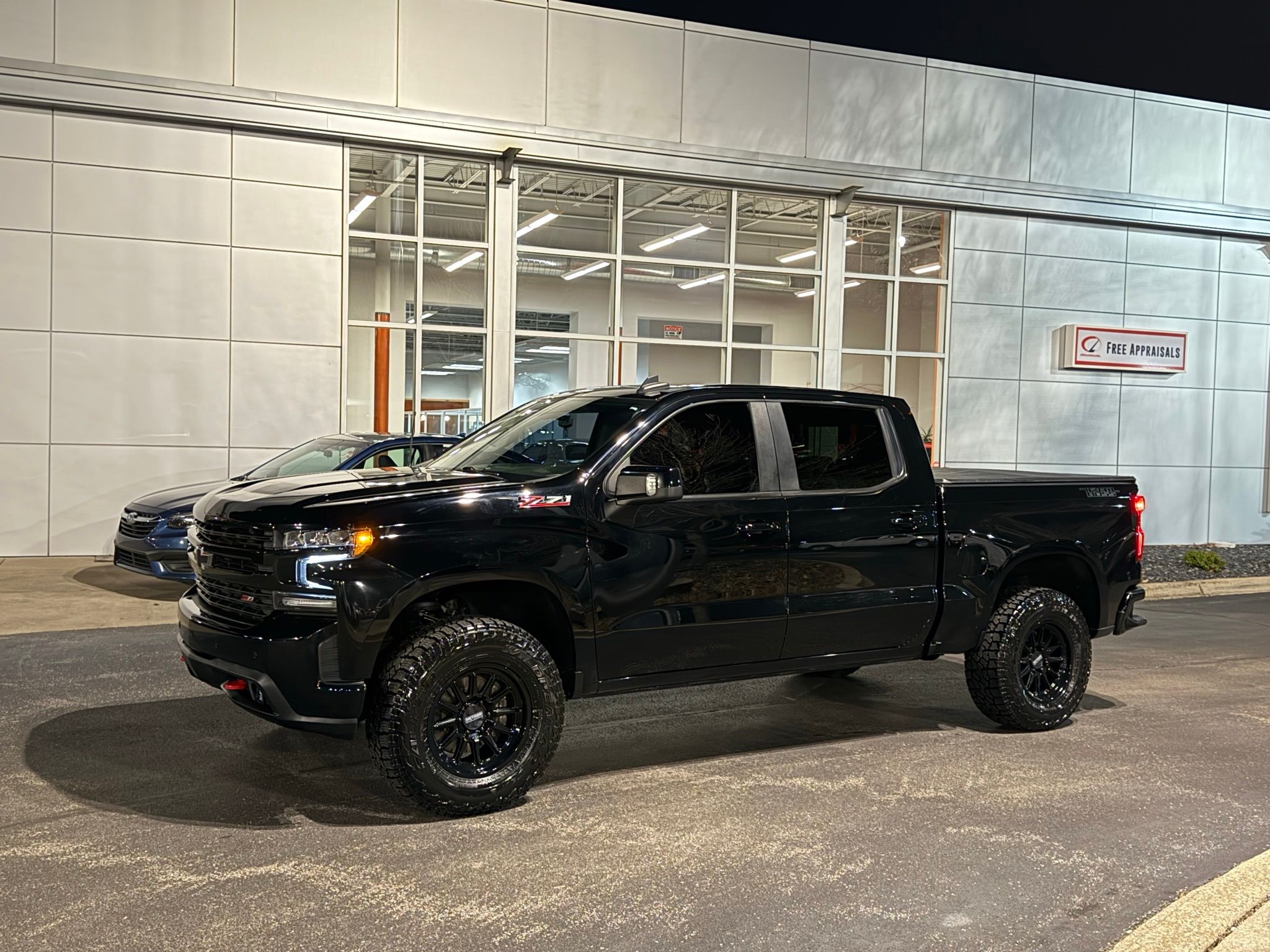 Chevrolet Silverado 1500  2021