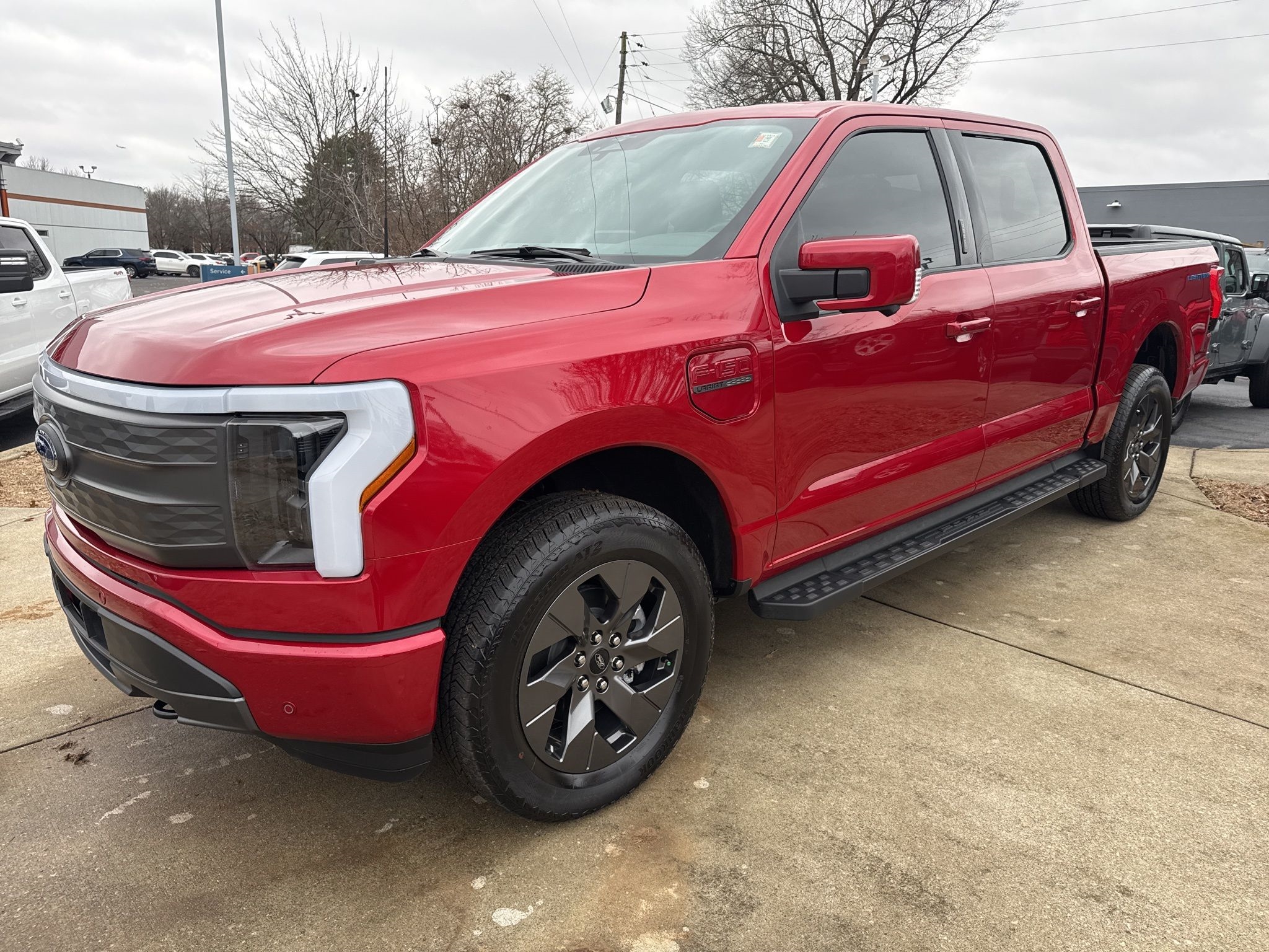 Ford F-150 Lightning  2023