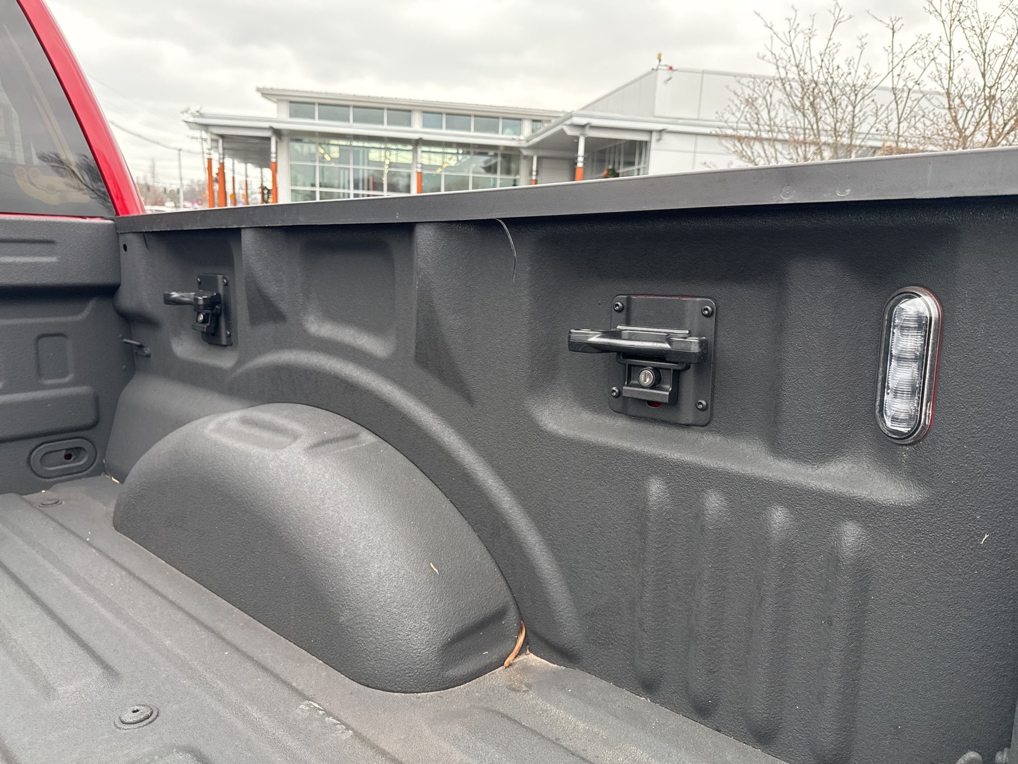 Ford F-150 Lightning  2023