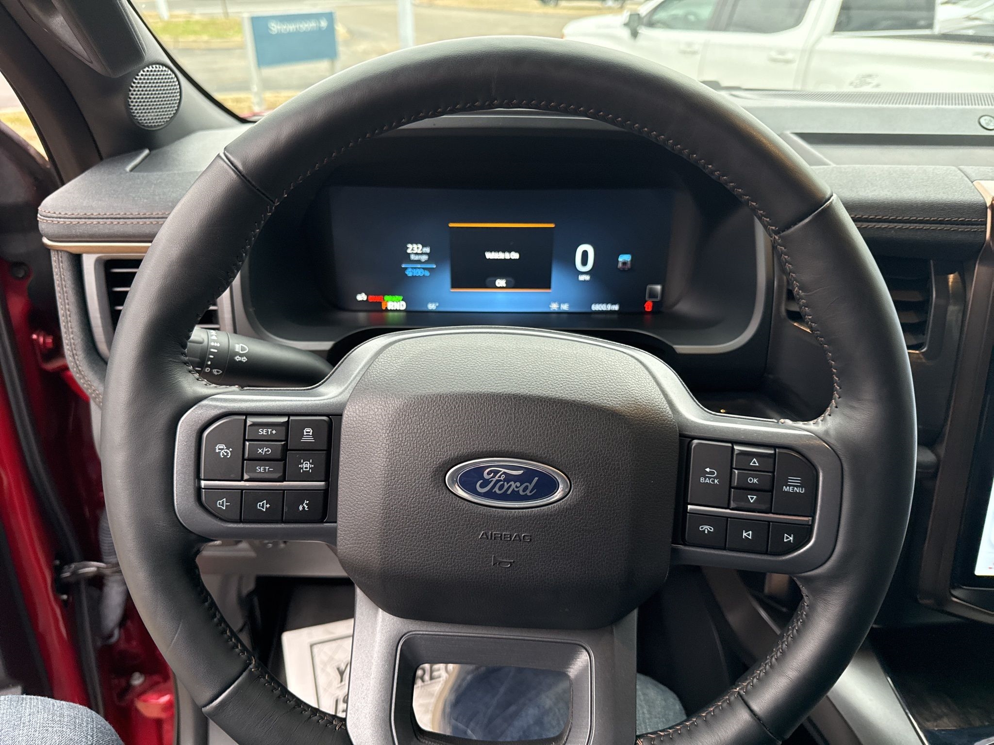 Ford F-150 Lightning  2023