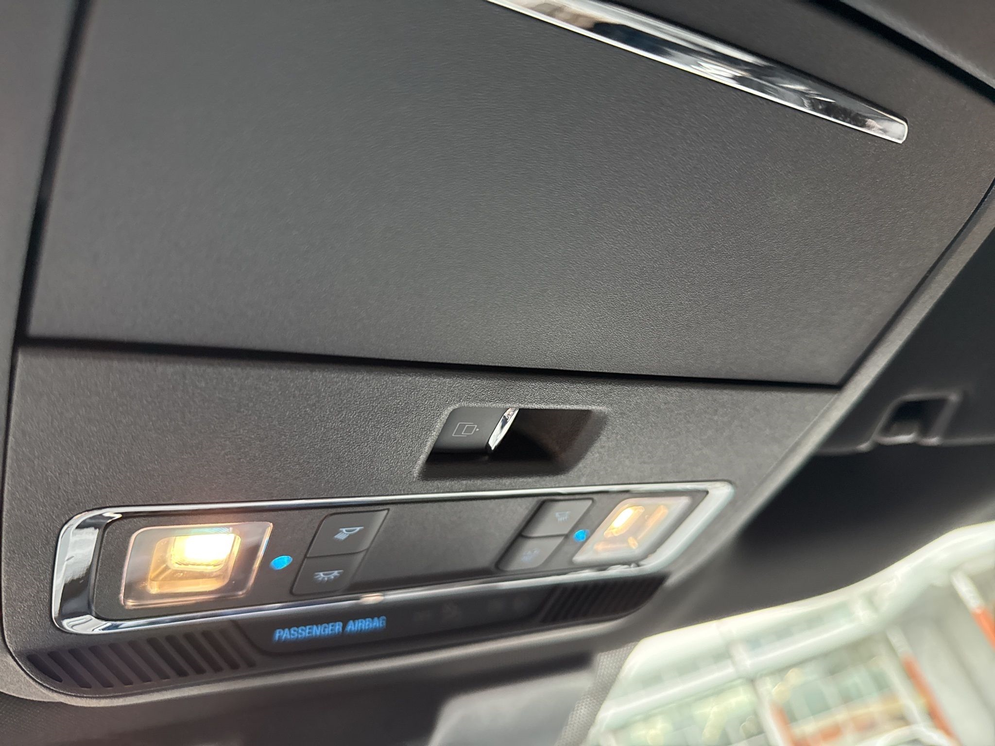 Ford F-150 Lightning  2023