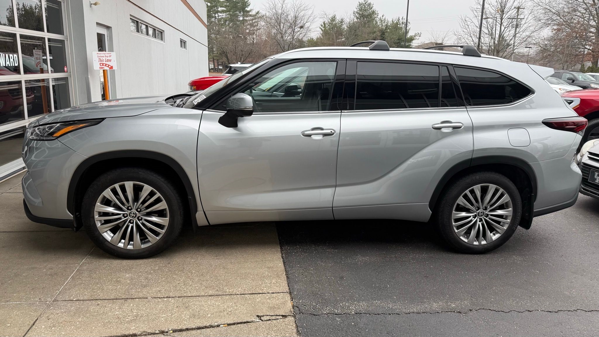 2025 Toyota Highlander Limited