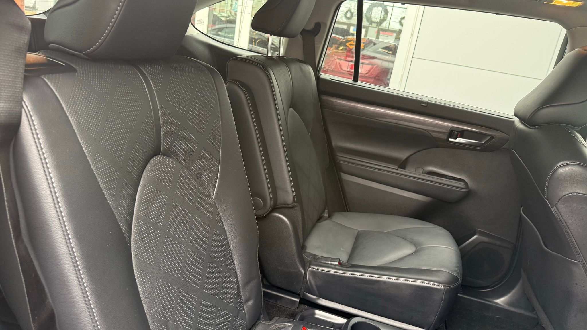 Toyota Highlander  2025