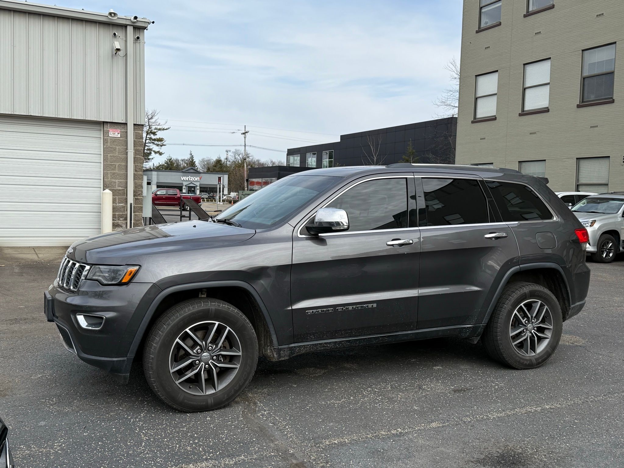 Jeep Grand Cherokee  2017