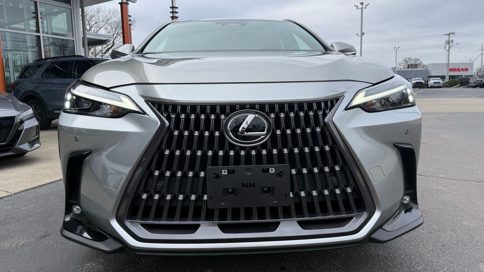 Lexus NX  2024