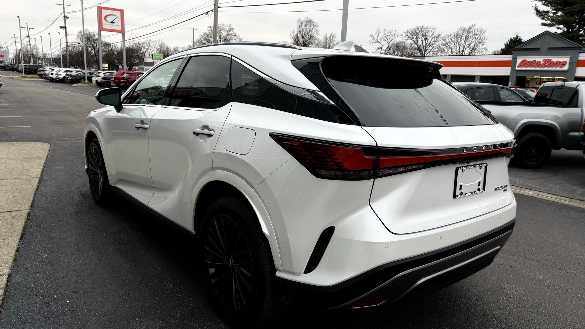 Lexus RX  2025
