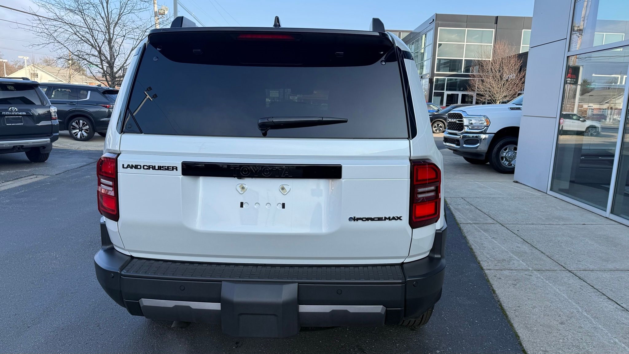 Toyota Land Cruiser  2025