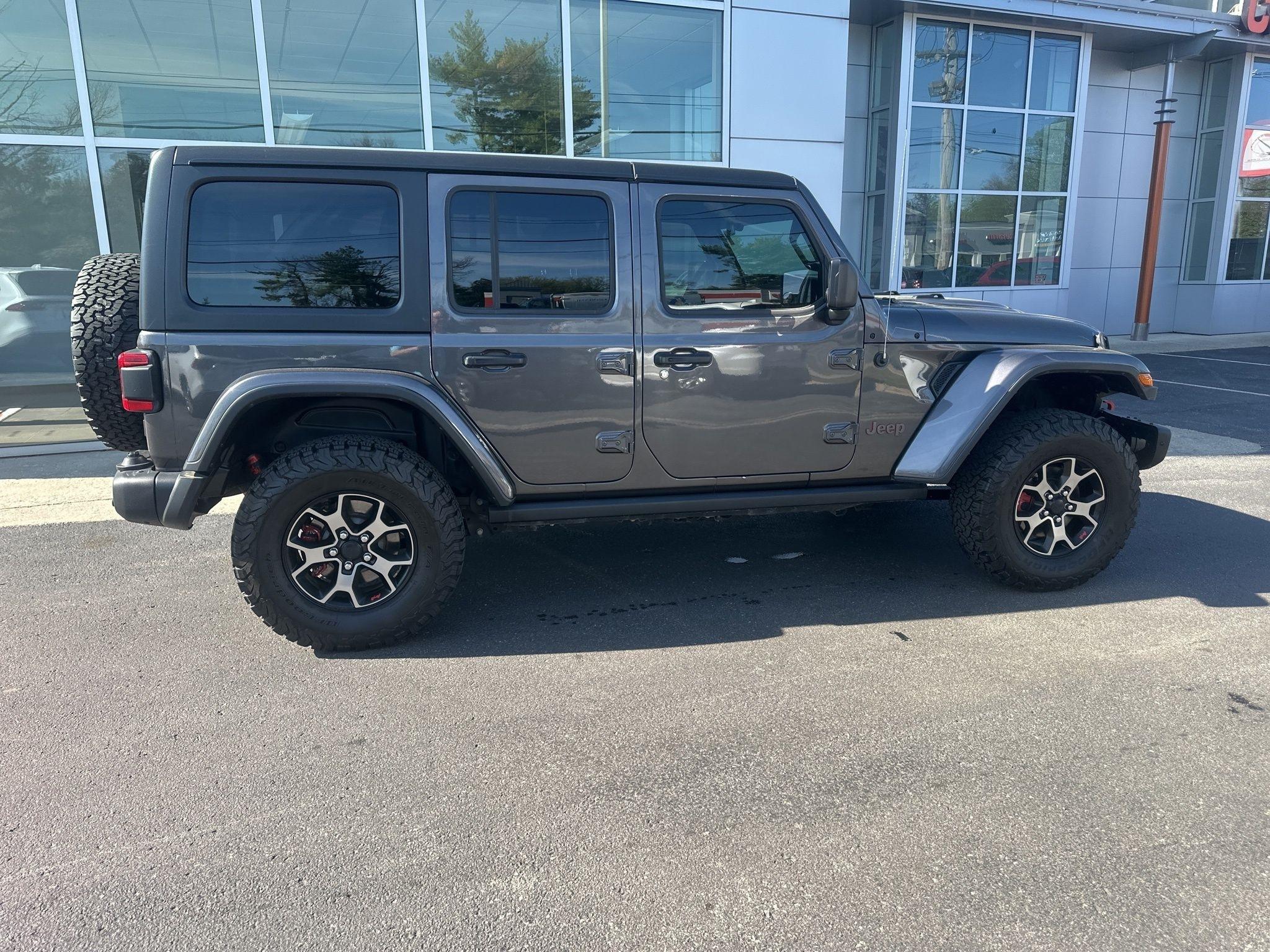 Jeep Wrangler  2018