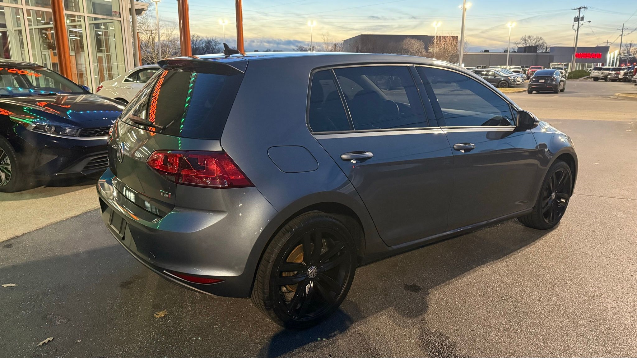 Volkswagen Golf  2017