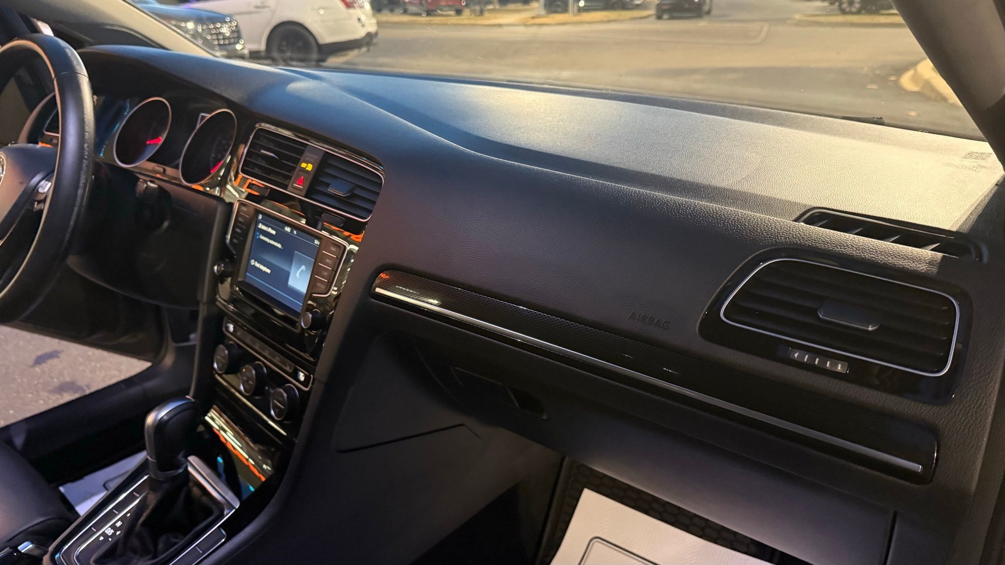 Volkswagen Golf  2017