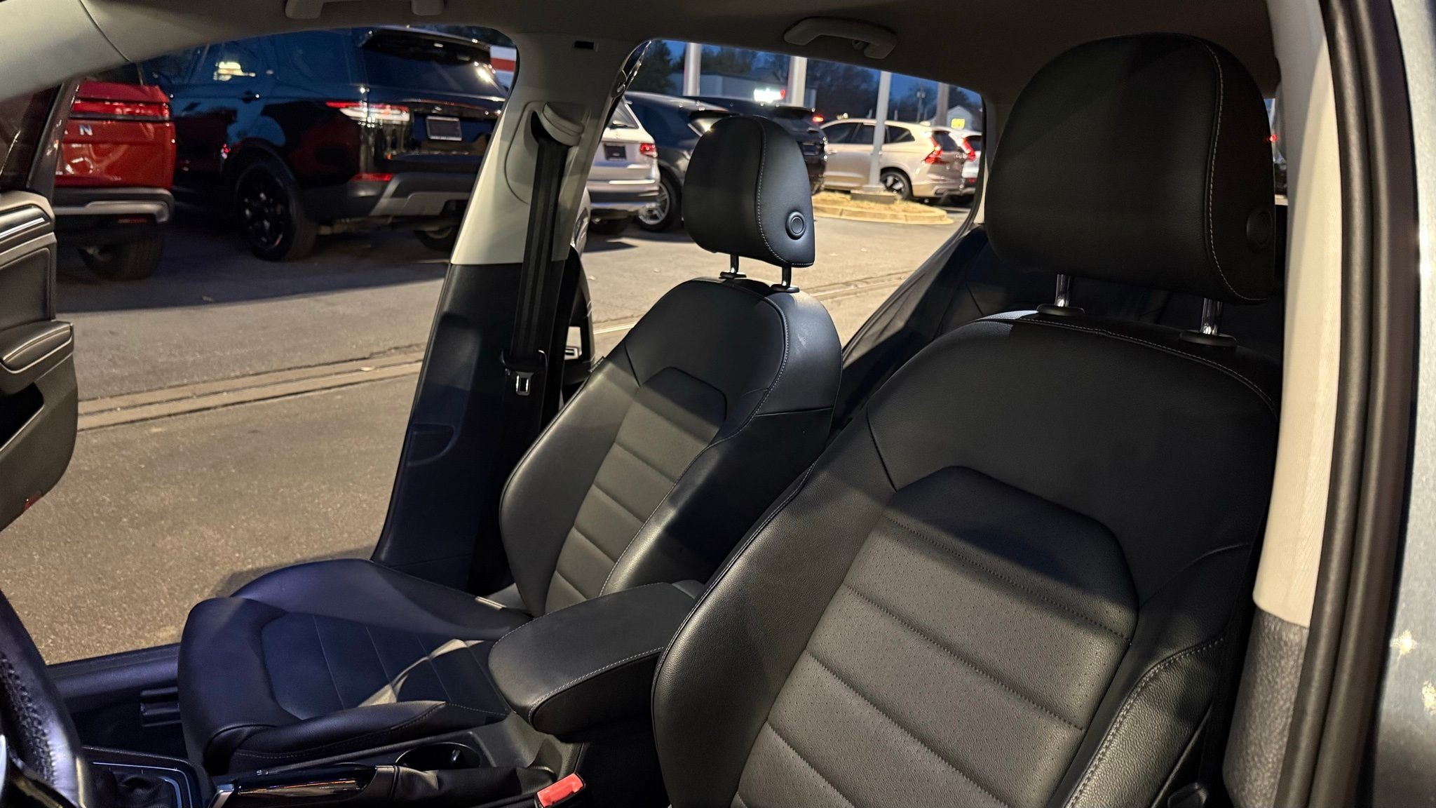 Volkswagen Golf  2017