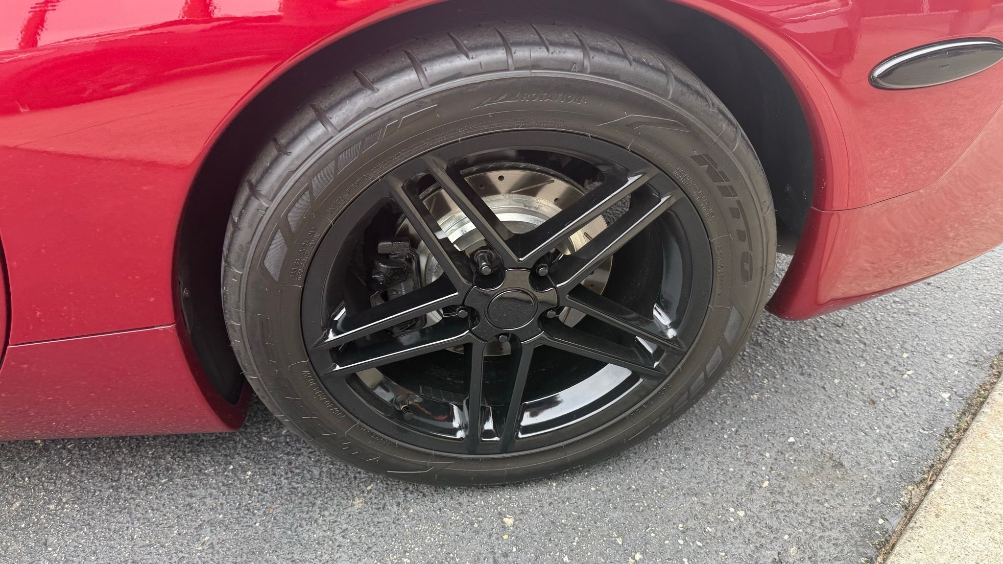 Chevrolet Corvette  2004