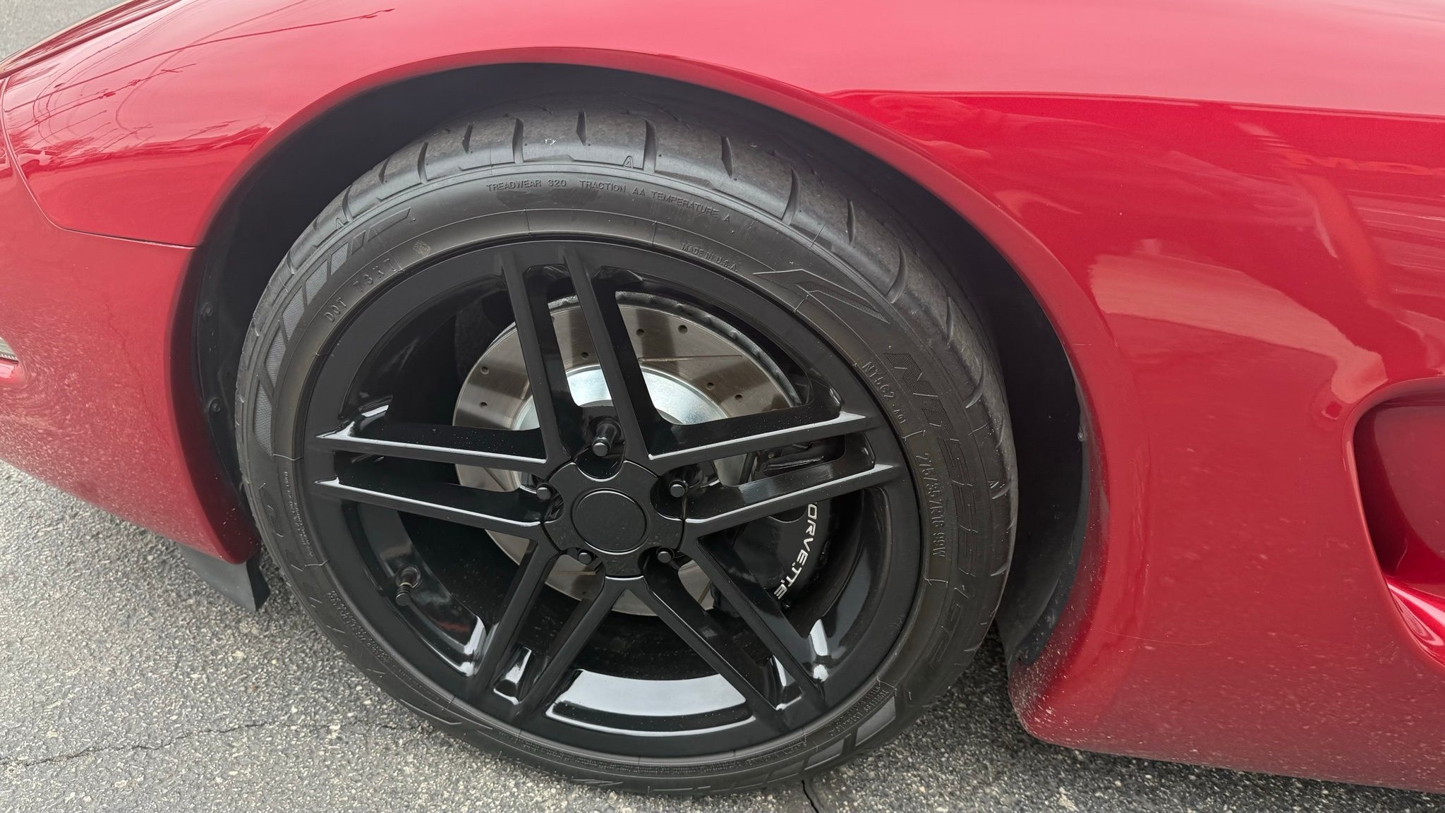 Chevrolet Corvette  2004