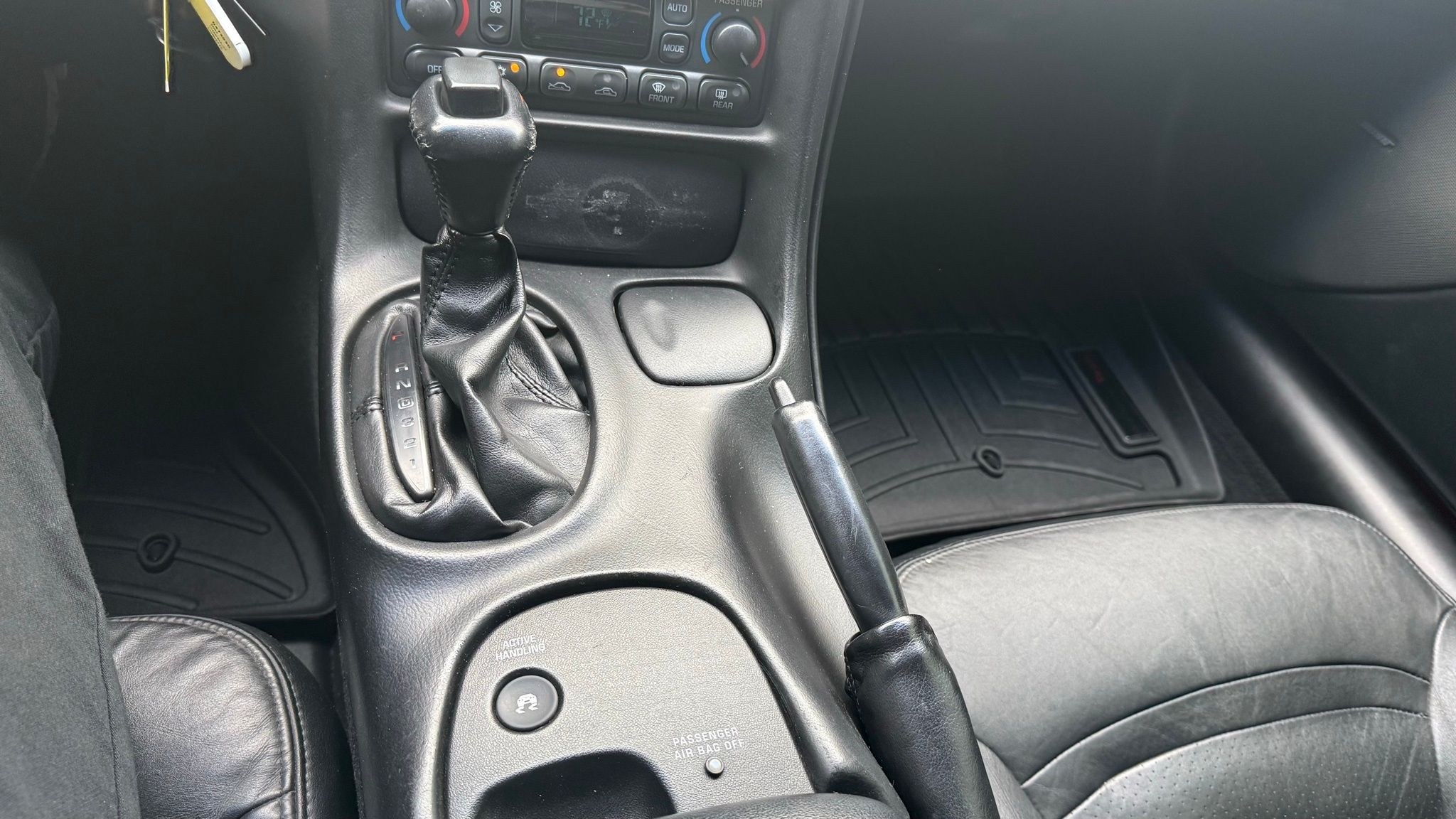 Chevrolet Corvette  2004